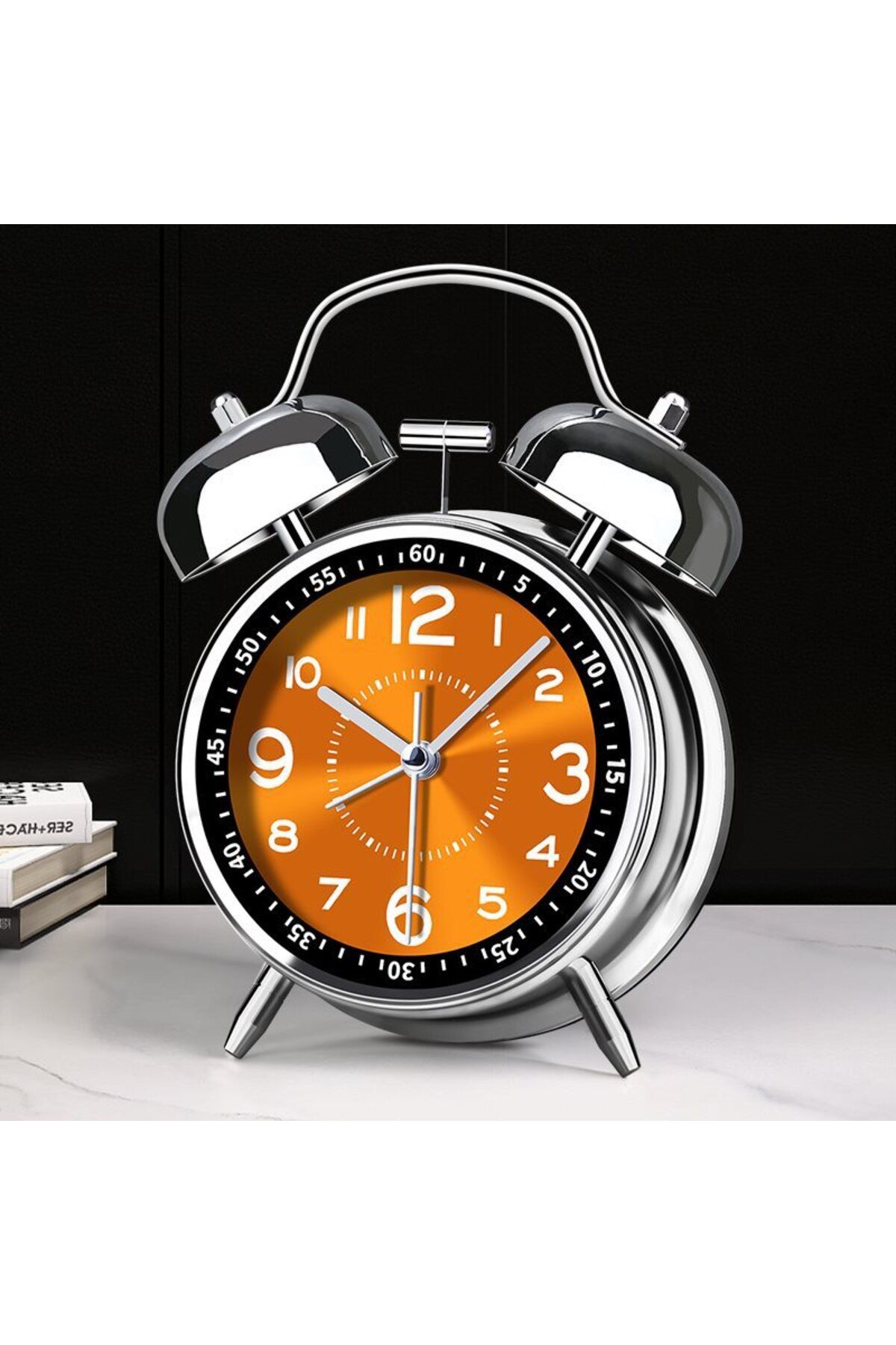 Saatistan Turuncu metal masa saati, alarm ve ışıklı, 16x11 cm, hediye ile birlikte