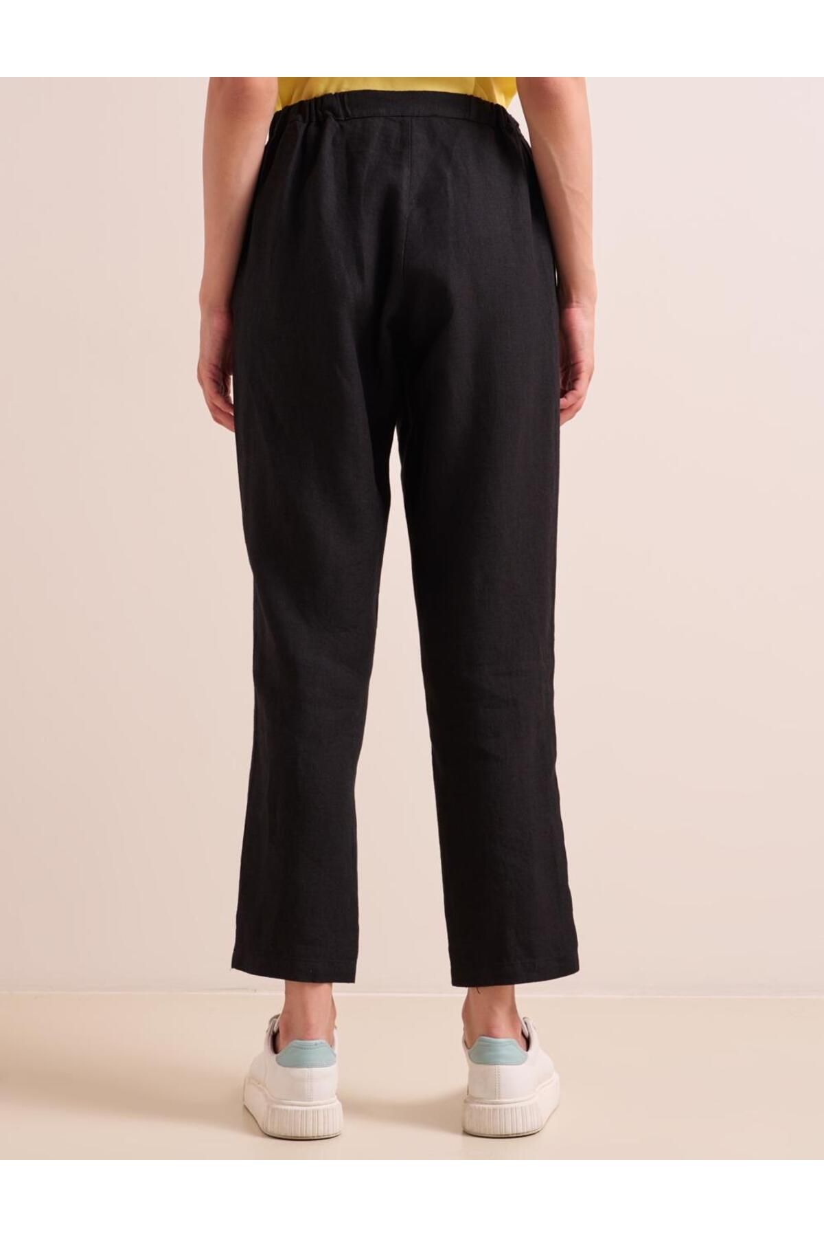 Jimmy Key-Black Straight Cut Linen Trousers with Elastic Waist Pockets 6