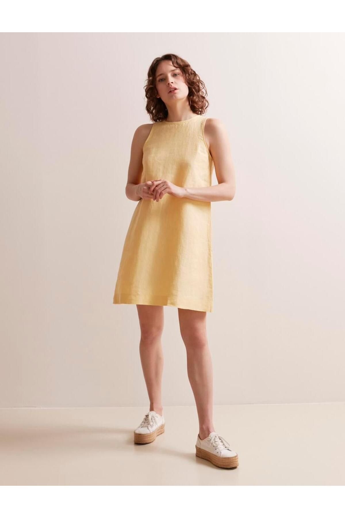 Jimmy Key-Yellow Straight Cut Crew Neck Sleeveless Linen Dress 1