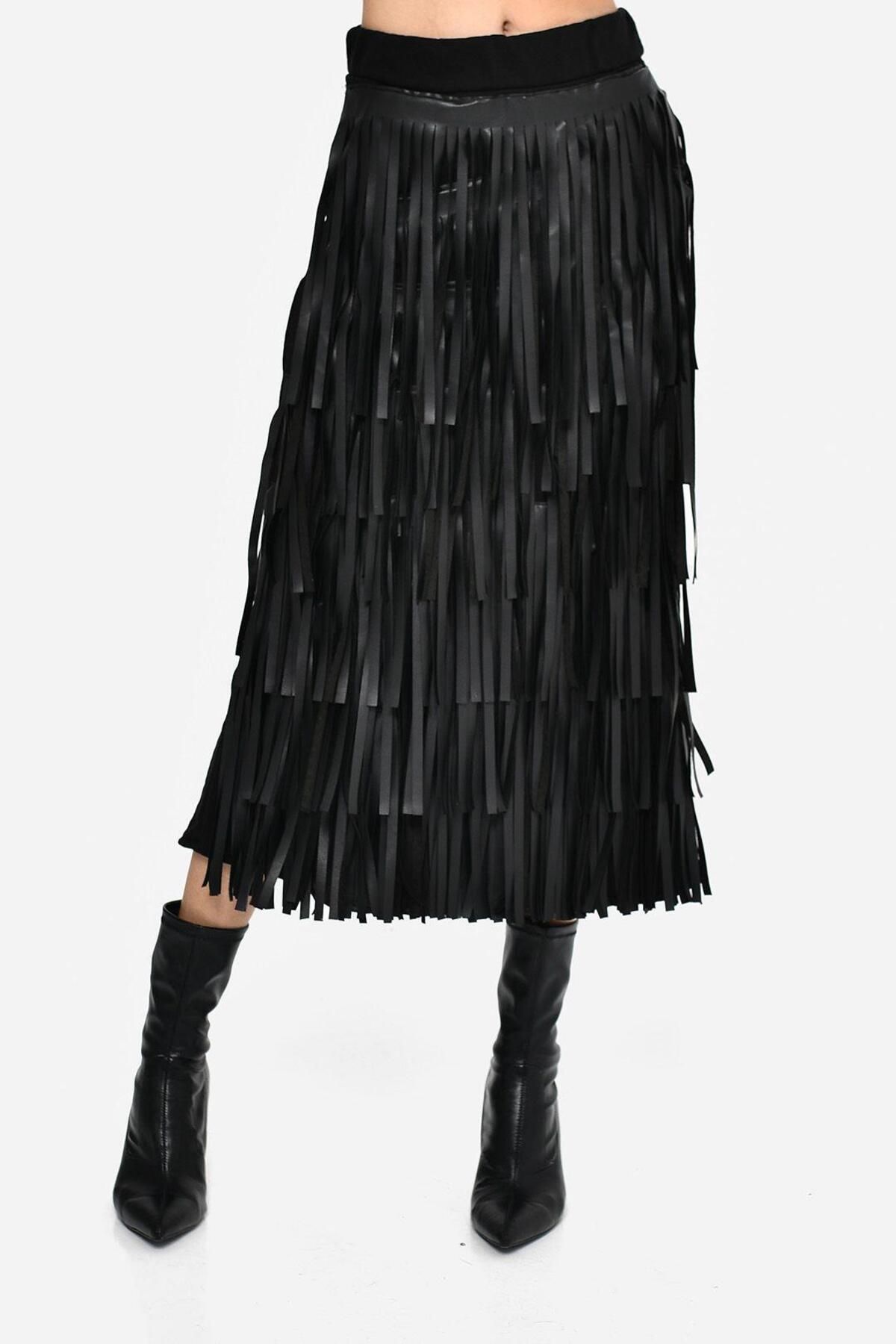 DQMANE-Dq 232363   Skirr/Skirt 2