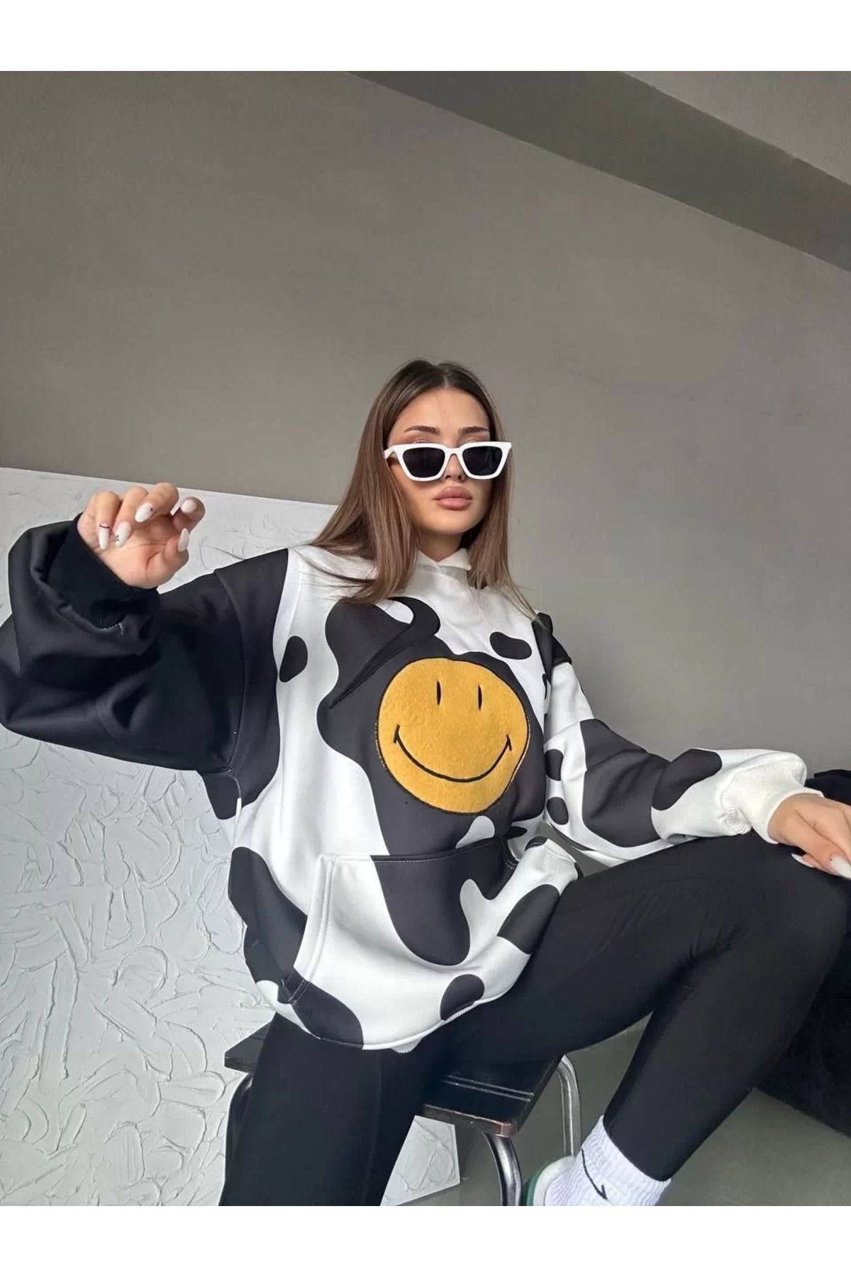 SA Alişveriş Dünyam Kadın Smiley Face Kapüşonlu Sweatshirt - Siyah