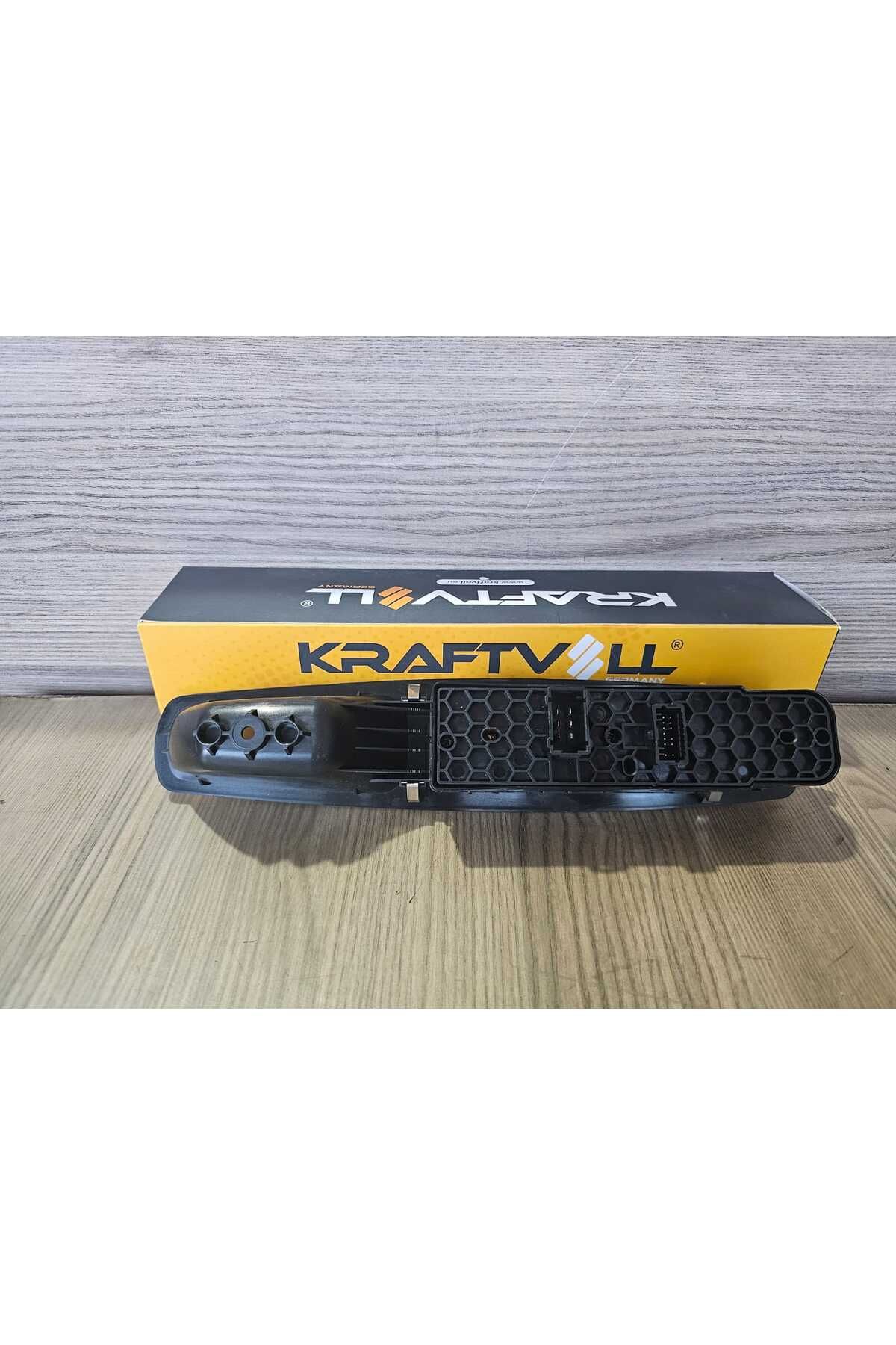 Kraft-Renault Fluence Window Opening Button Switch 4