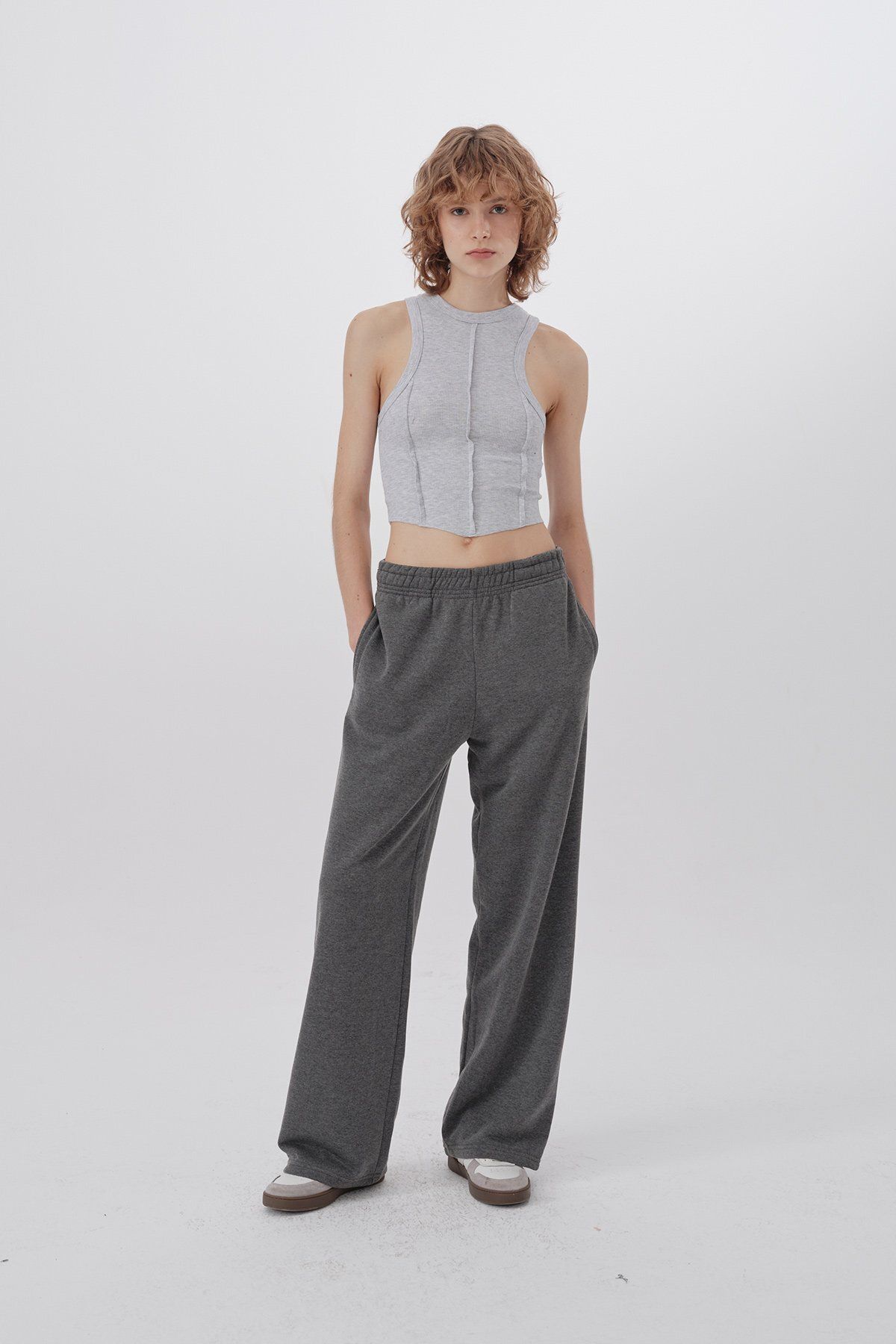 VATKALI-Šedá Daisy Crop Top 2