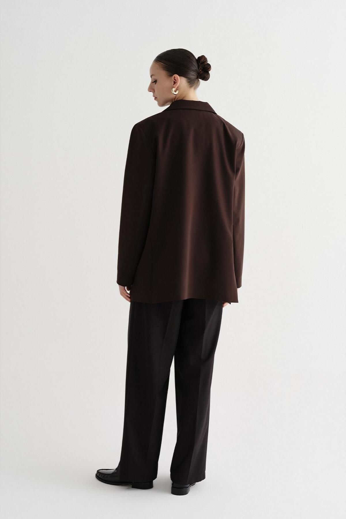 KADRİYE BAŞTÜRK-Brown Slit Buttoned Jacket 8