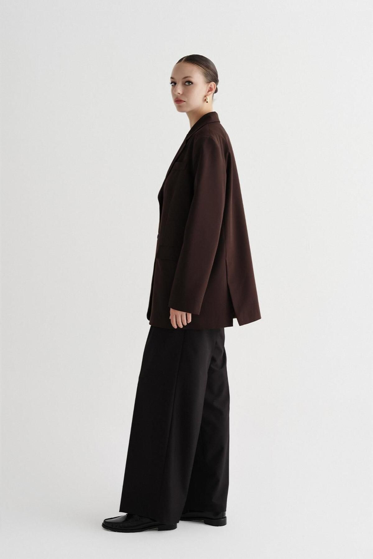 KADRİYE BAŞTÜRK-Brown Slit Buttoned Jacket 6