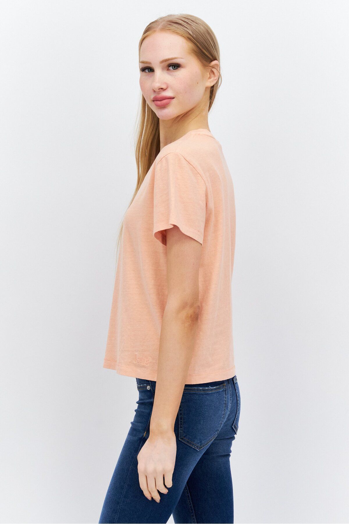 Levi's-Women Crew Neck Short Sleeves Heather T-Shirt, Peach 4