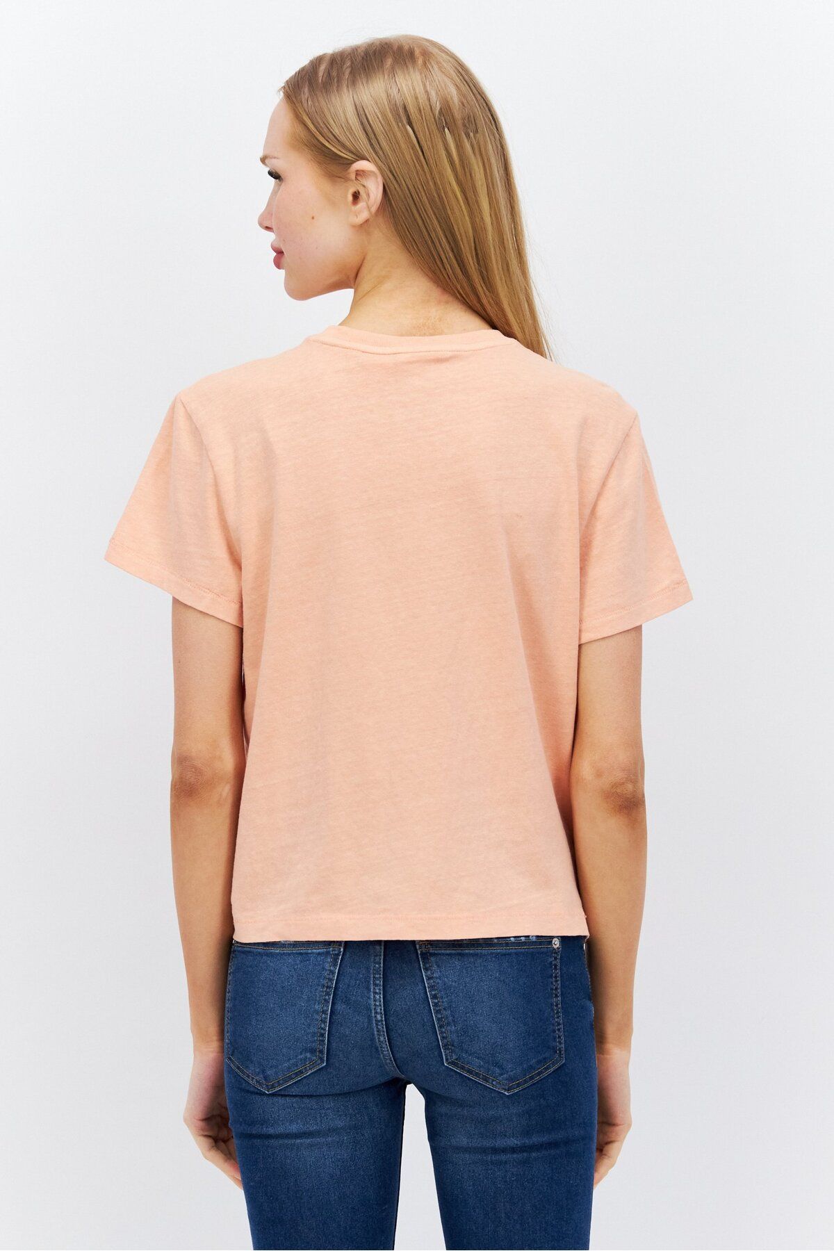 Levi's-Women Crew Neck Short Sleeves Heather T-Shirt, Peach 2