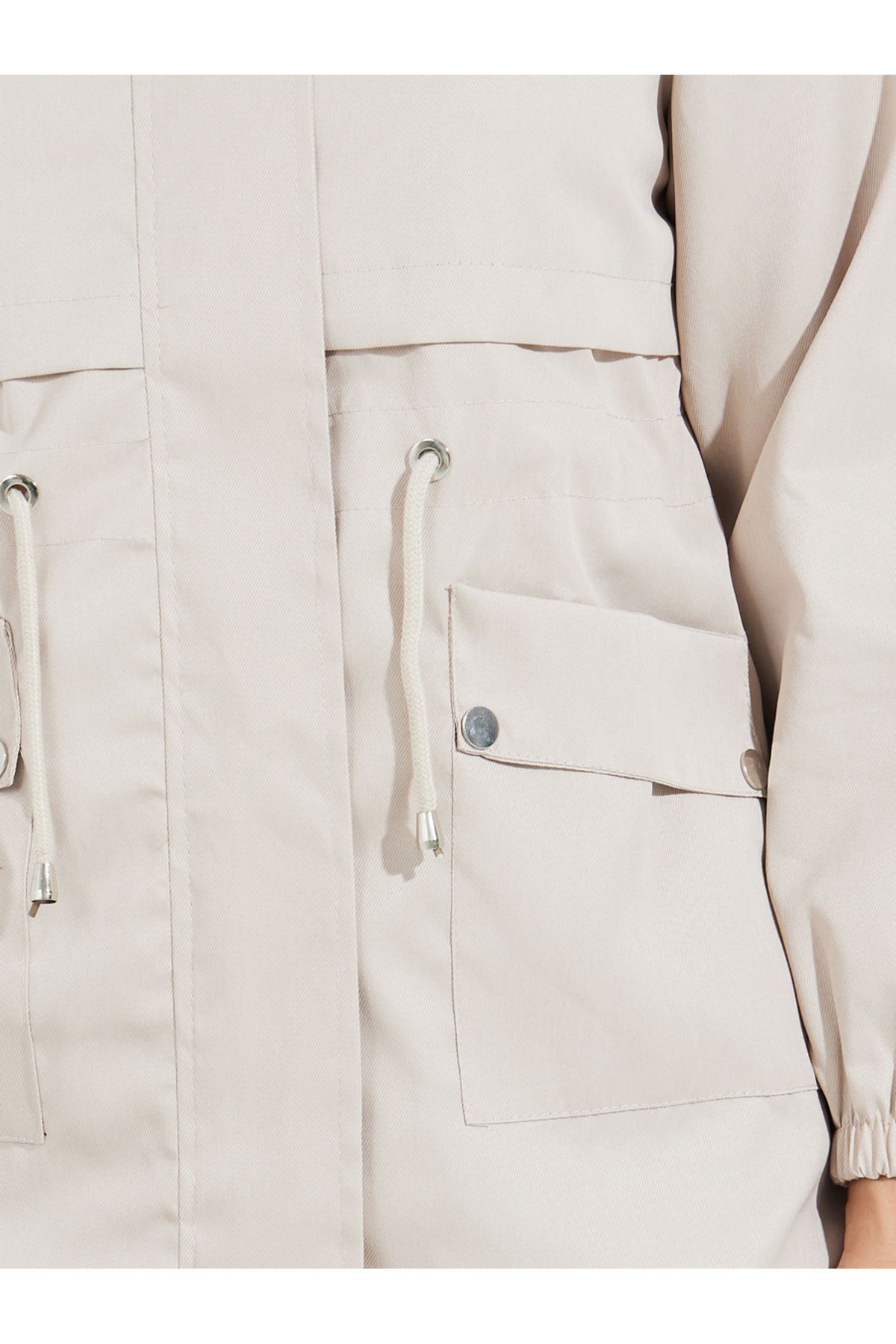 Styli-Regular Fit Longline Utility Jacket with String 4