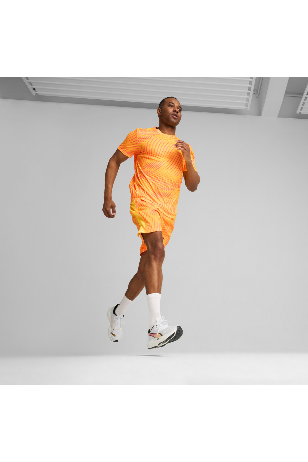 کتانی تمرین و دویدن مردانه راسته | پوما Puma 37774809 - تصویر 6