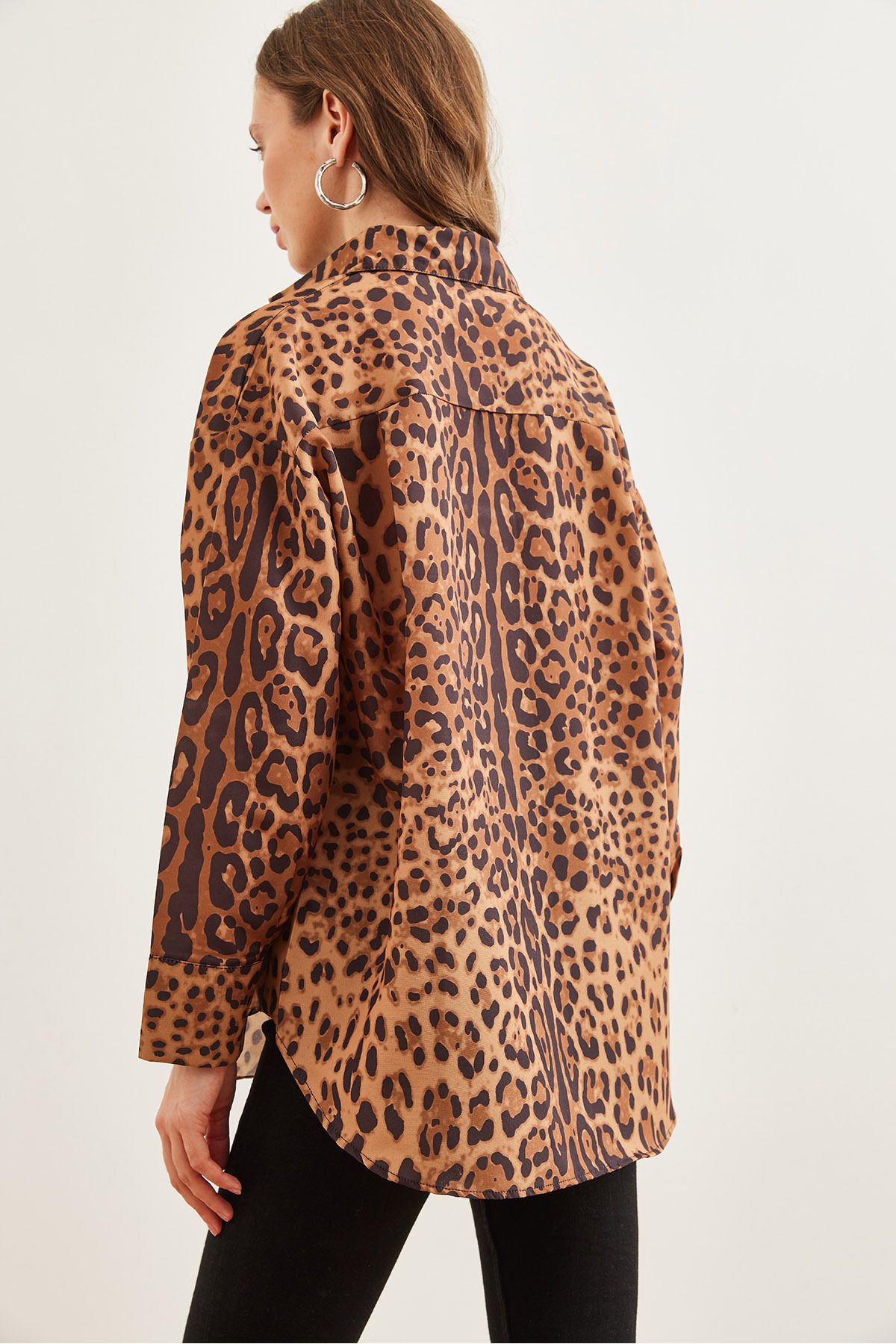 Olalook-Női Camel Leopard Hidden Placket Poplin ing GML- 19000867 7