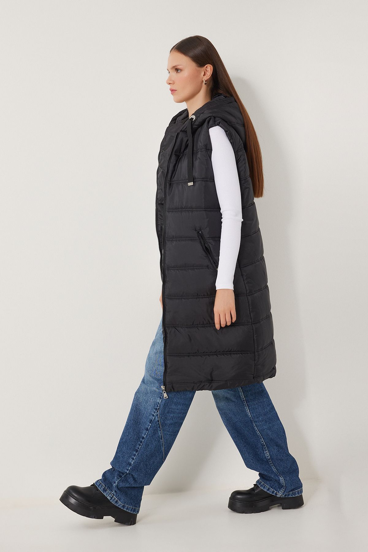 Happiness İstanbul-Schwarze, ärmellose Pufferweste mit Kapuze für Damen DD01010 4