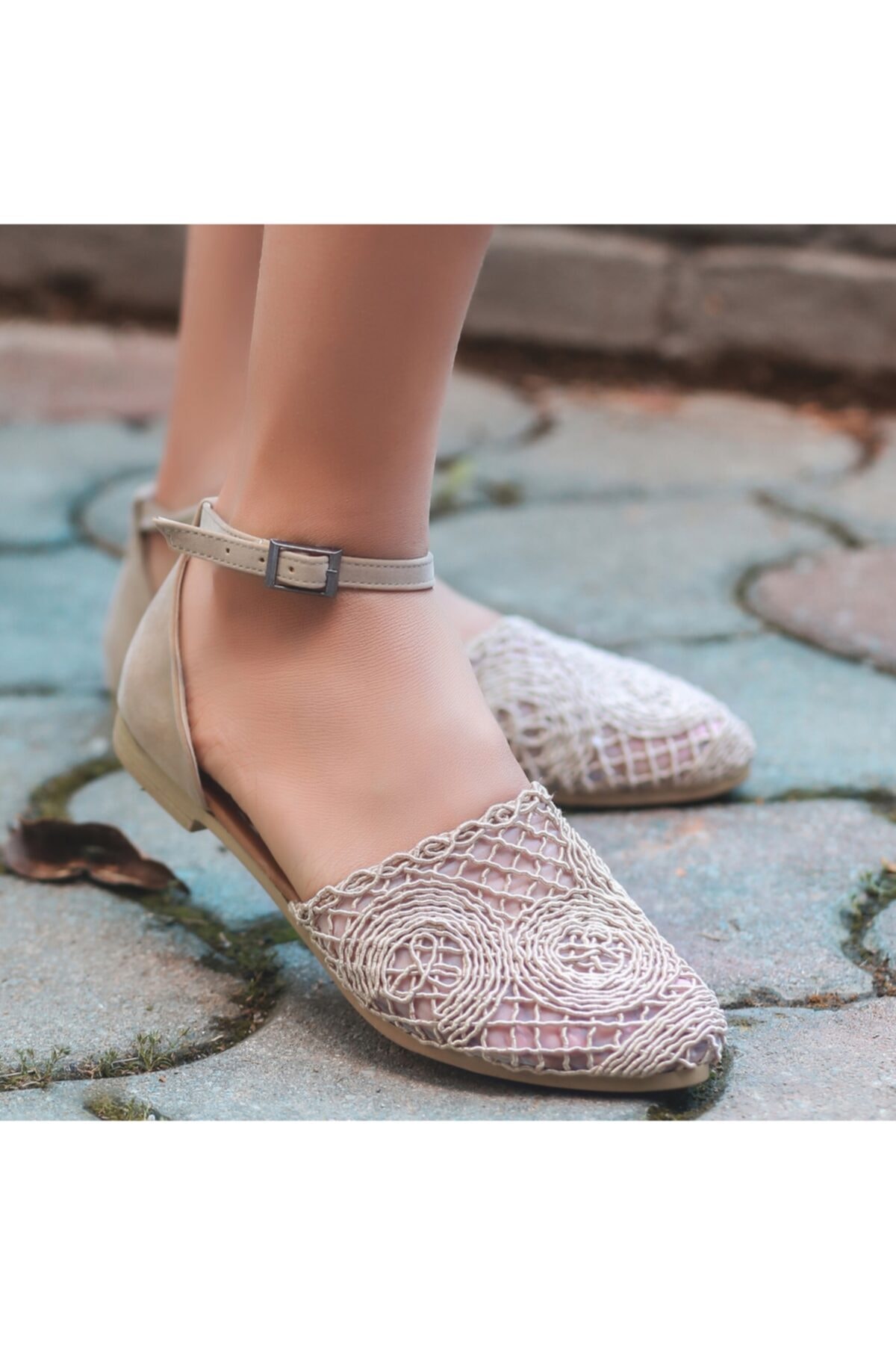 Kadın Krem Acir Krem Örgülü Sandalet