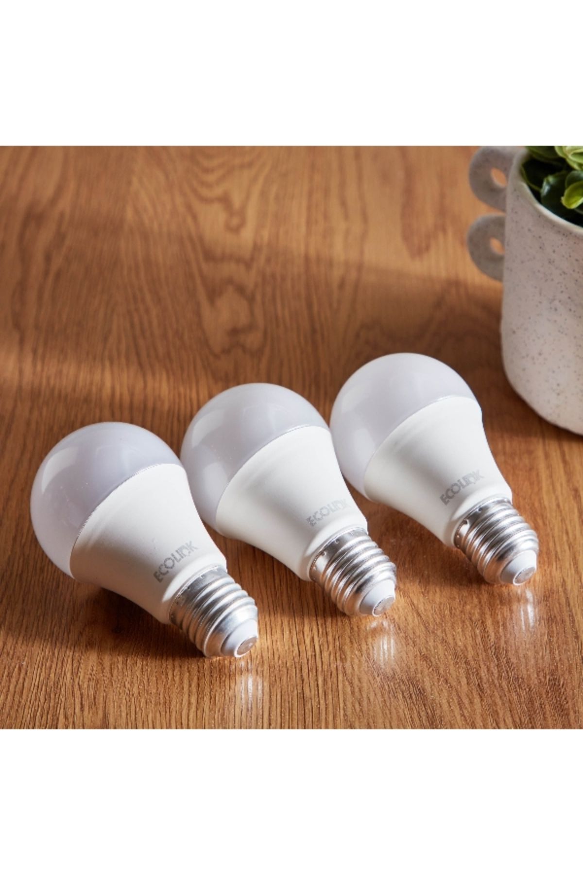 ecolink-8W E27 Daylight LED Bulb - Set of 3 2