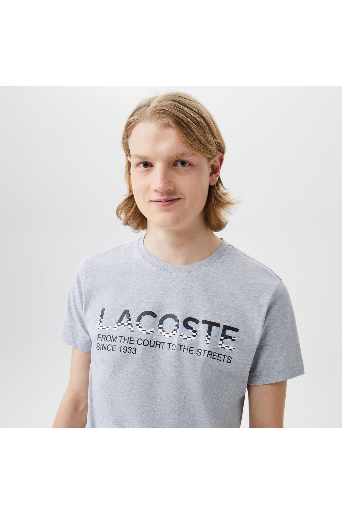 تی شرت خاکستری مردانه یقه دوچرخه مناسب طرح دار Lacoste