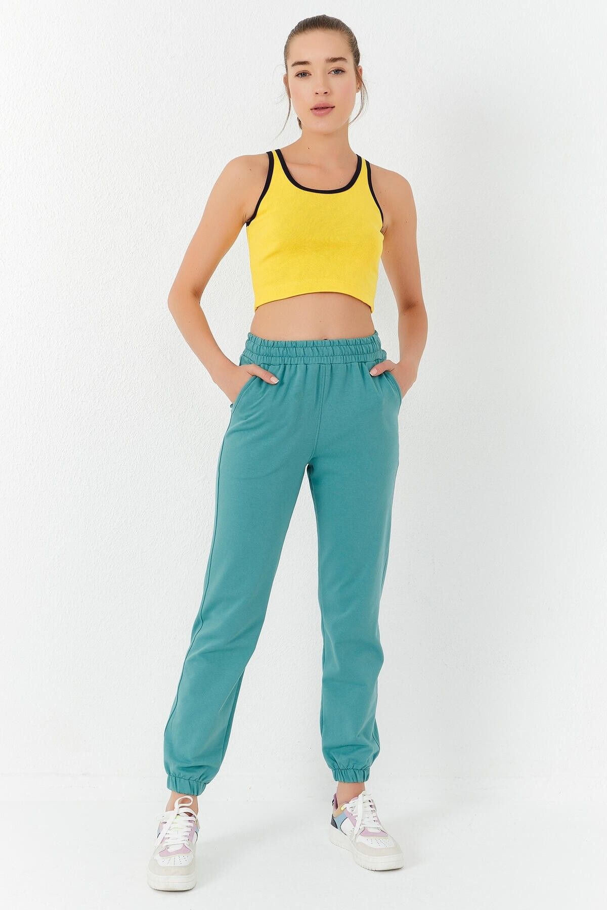 TOMMY LIFE-Yellow Basic Zero Sleeve Skinny Fit U Collar Women's Crop Top Undershirt - 97162 2