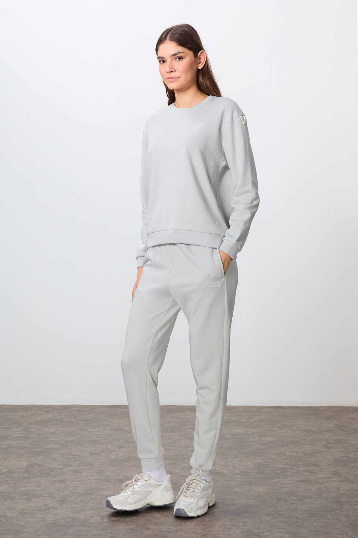 TOMMY LIFE-O Neck Oversize Cotton Tracksuit Set - Thick Rough, Stone Texture - 95341 5