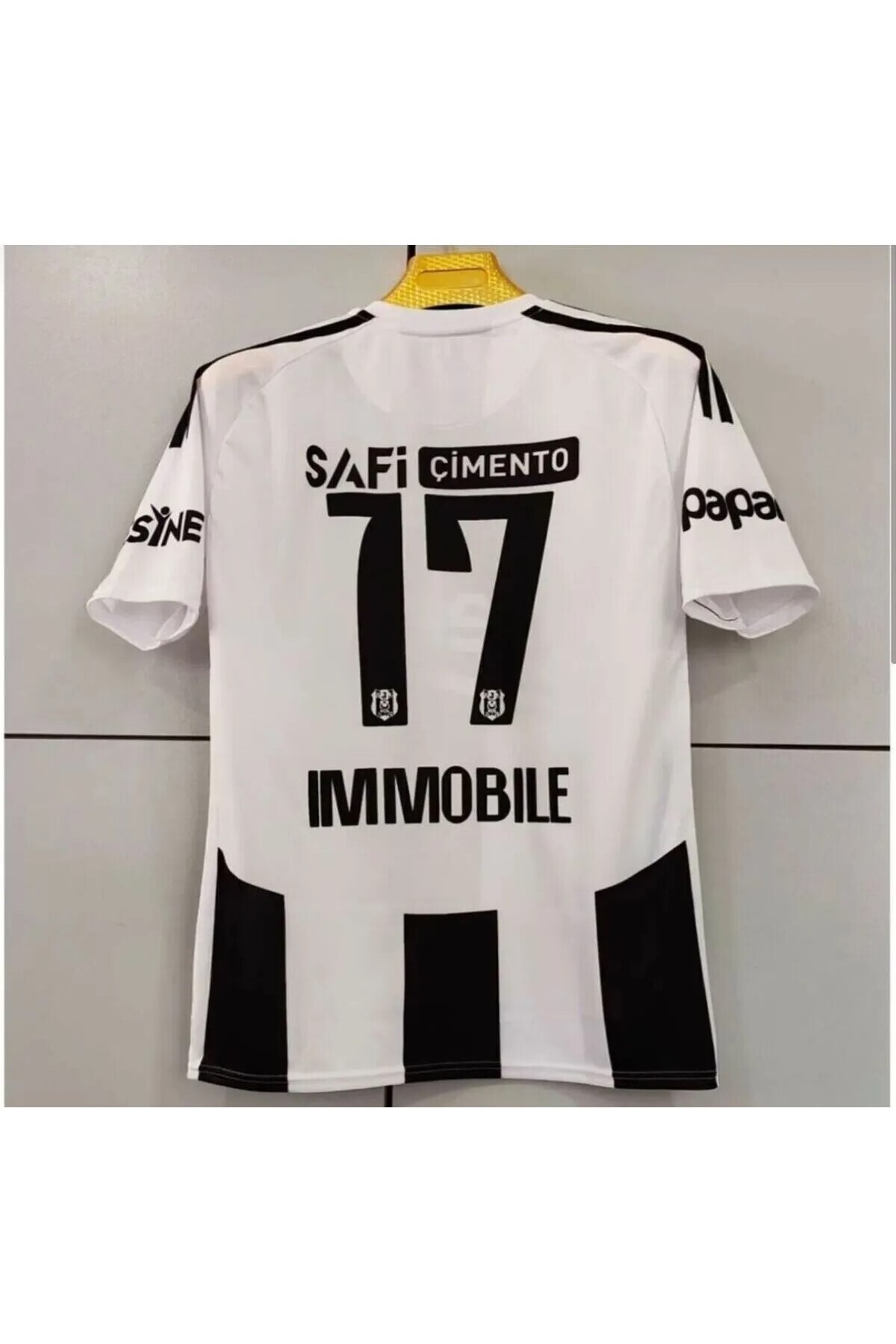 BYSPORTAKUS Beşiktâş- Cîro Îmmobîle 17 2024/2025 Yeni Sezon (ÇUBUKLU) Yetişkin Futbol Taraftar Forması