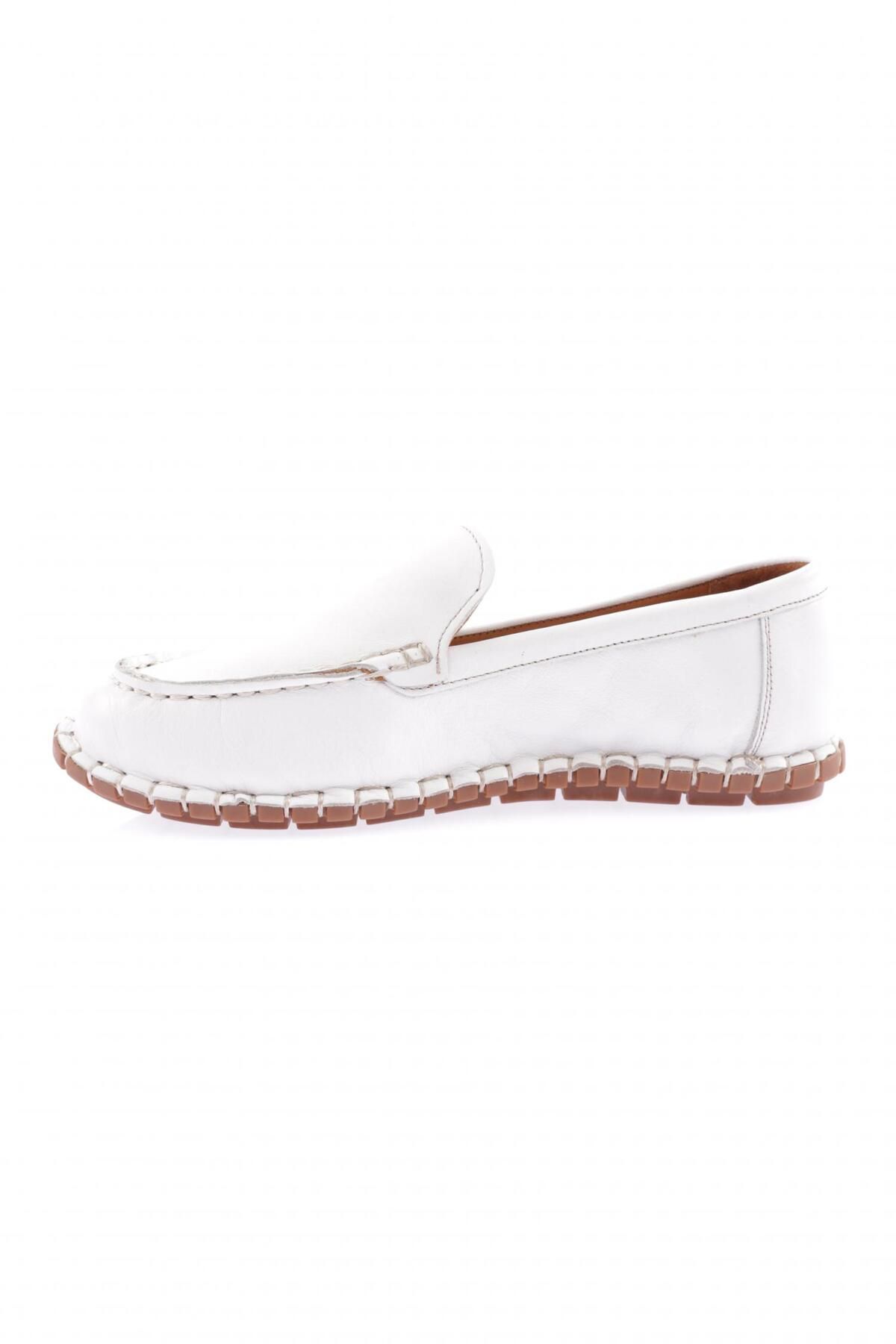 DGN-Women's Stitching Detailed Loafer Shoes White 71432110 3
