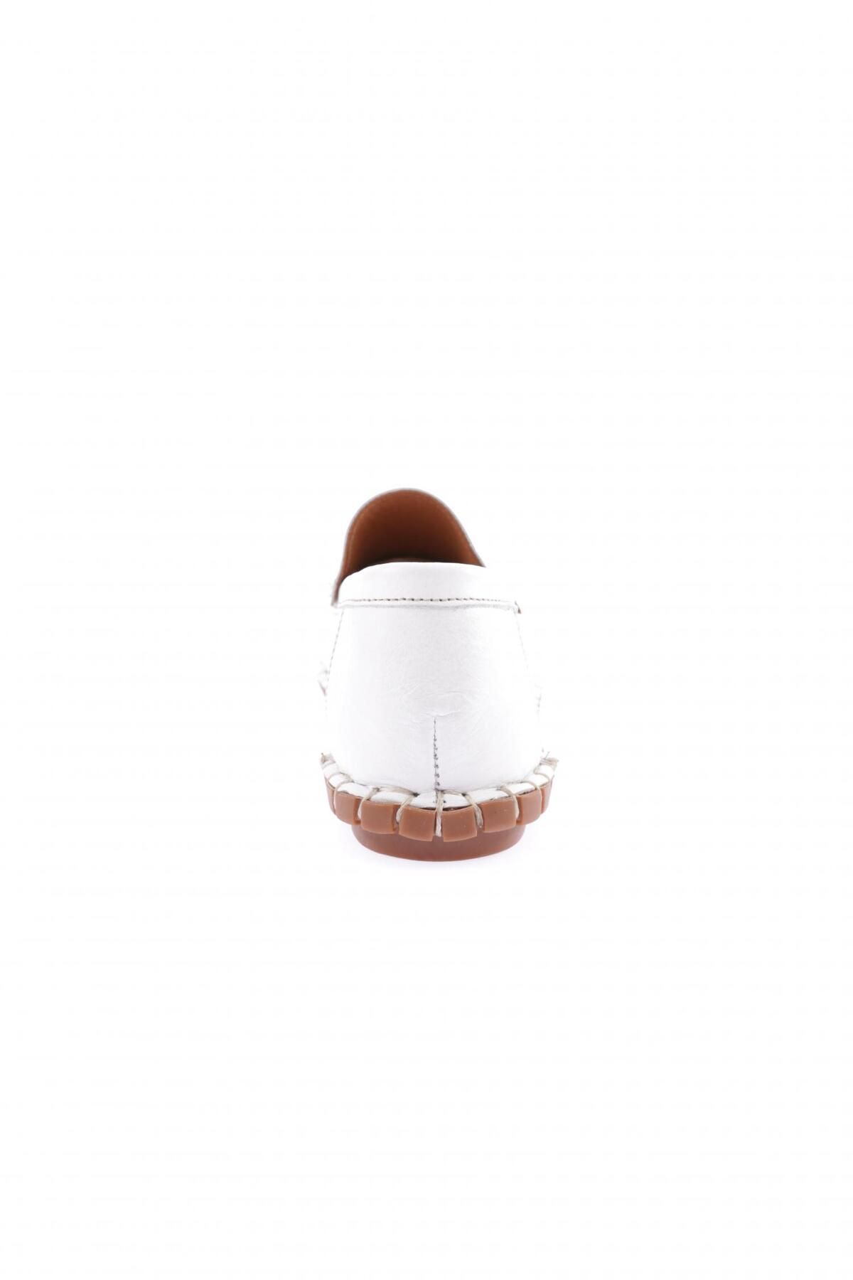 DGN-Women's Stitching Detailed Loafer Shoes White 71432110 4