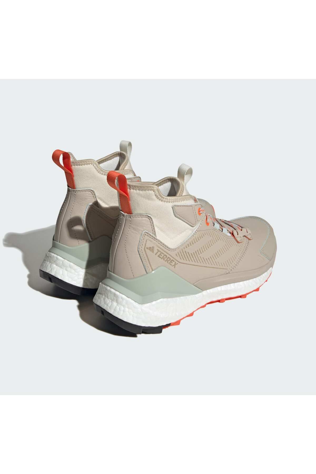 کفش های فضای باز نود مردانه Terrex Free Hiker 2.0 MWN بوت پیاده روی adidas