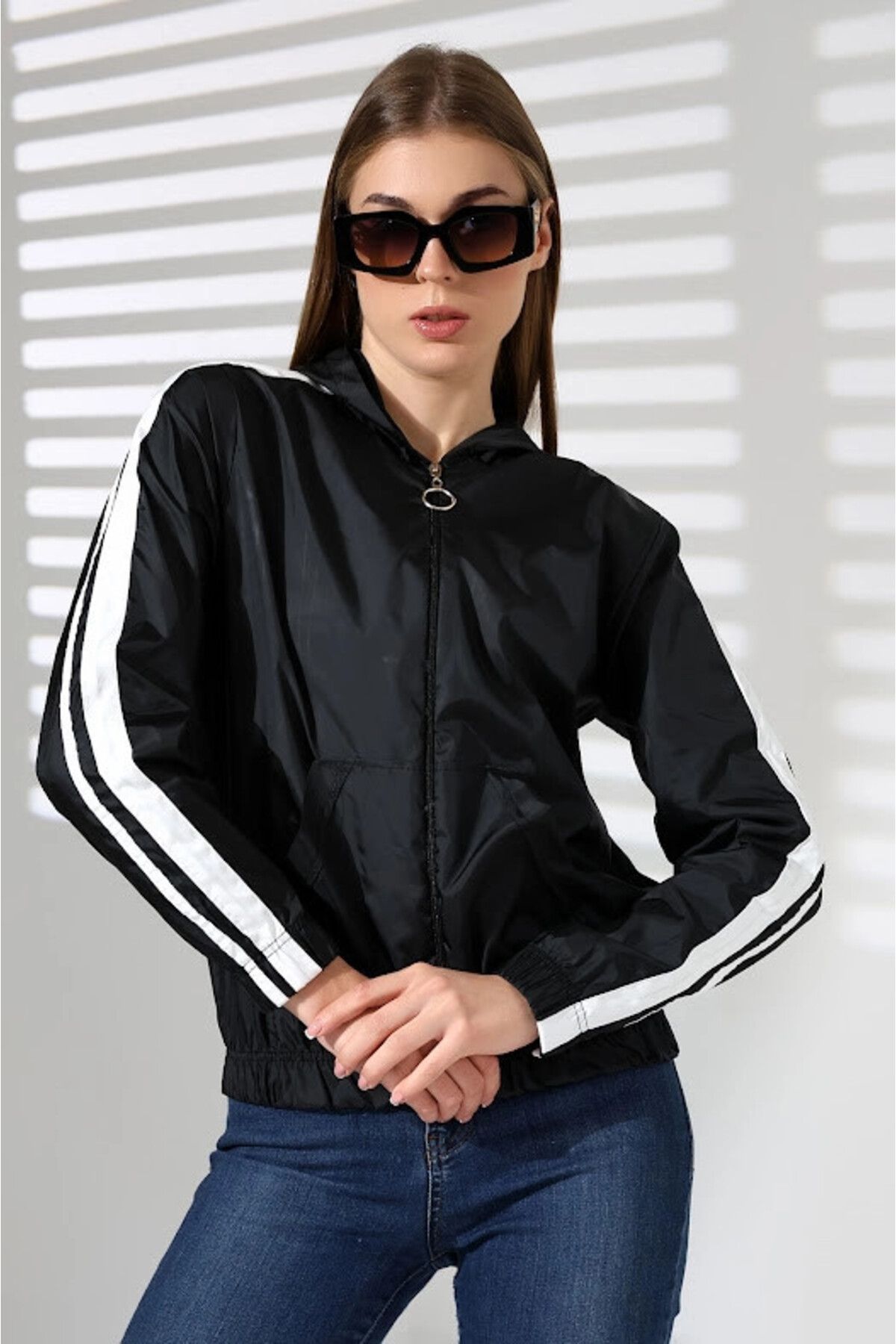 hazelin-Black and White Hooded Coat - Stripe, Pocket and Zipper Hzl24W-Dsb12401 6