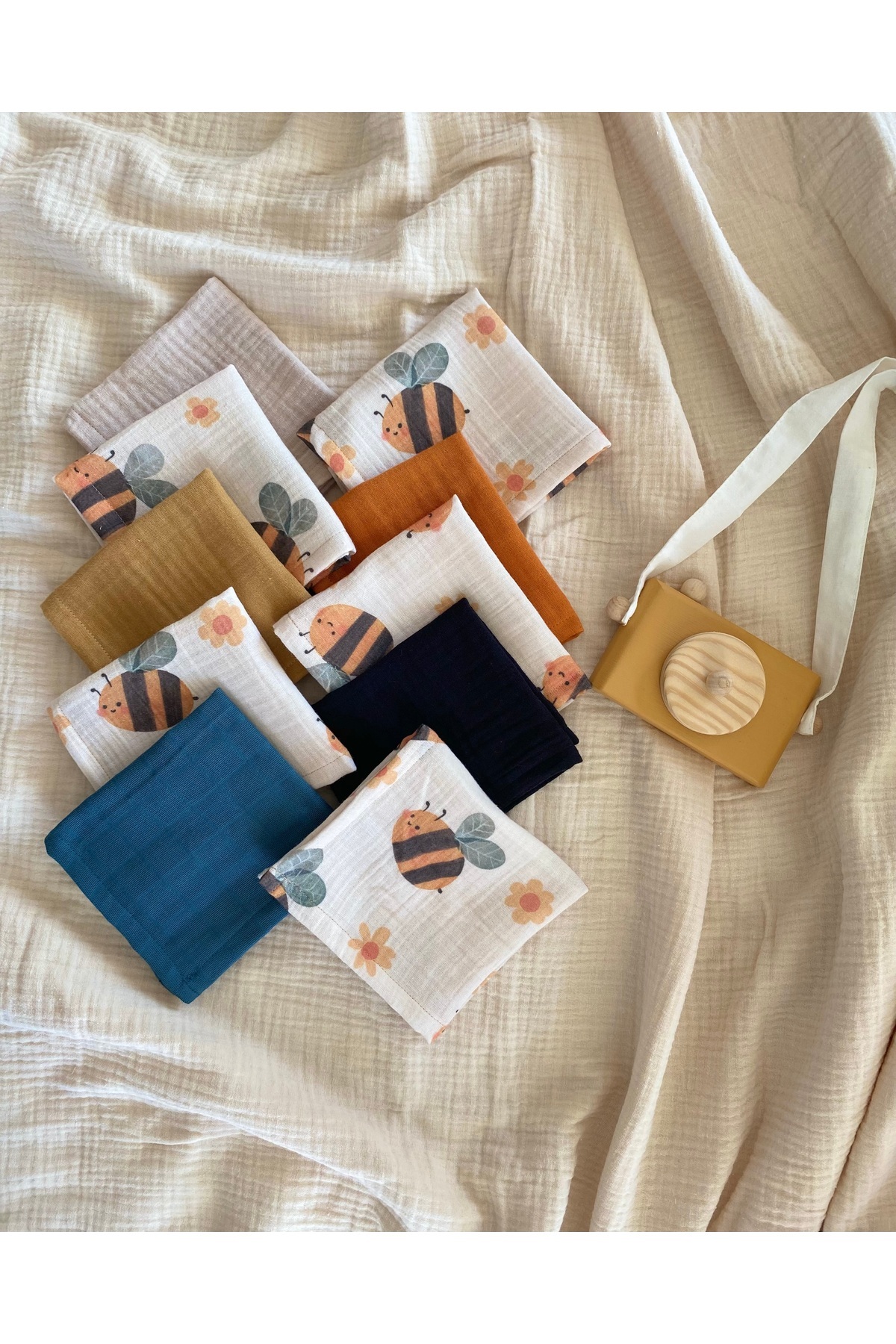 ToprikoKids Sevimli Arı %100 Organik Pamuk 10’lu 28 X 28 Ağız Mendili Seti