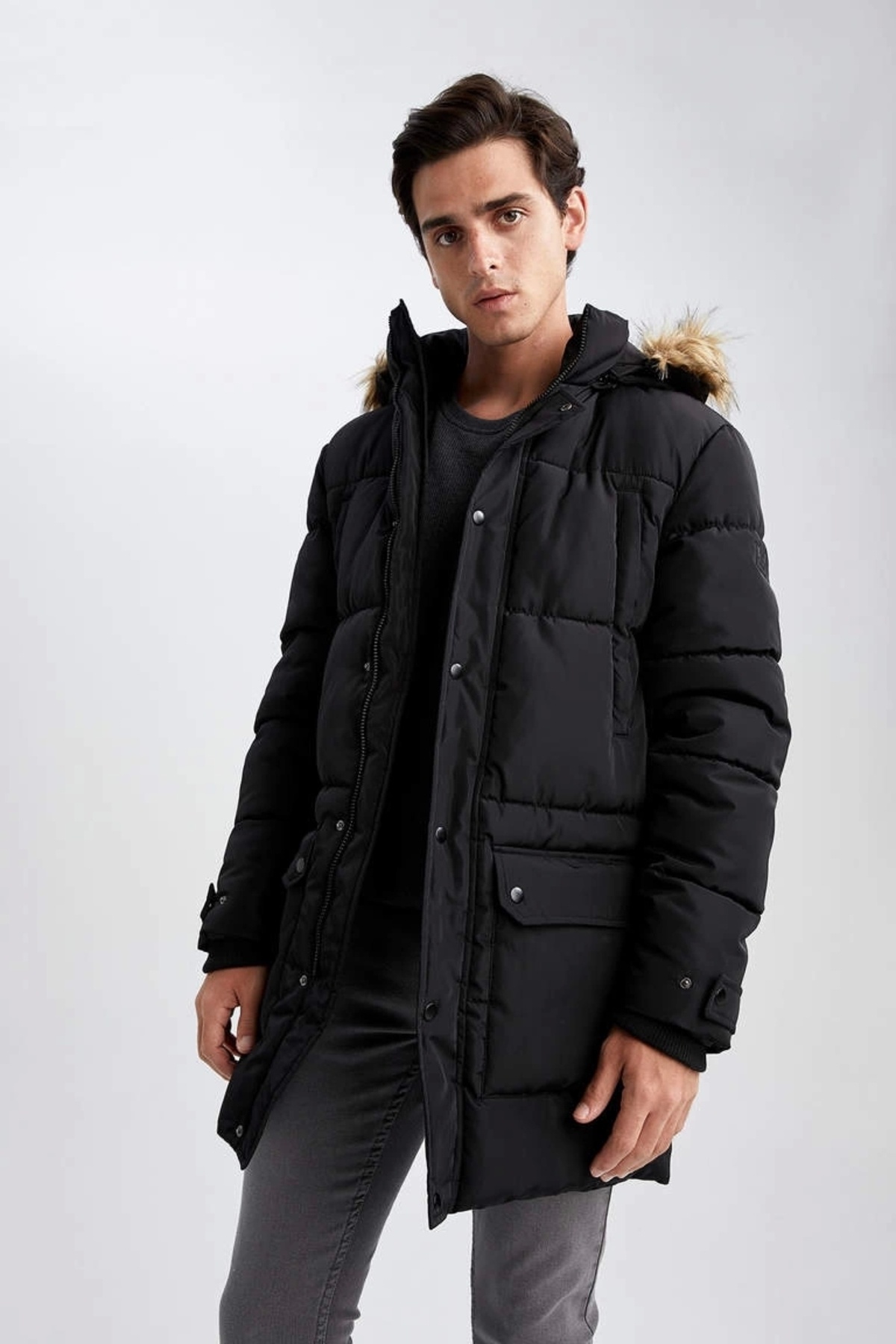 کاپشن  2W2DFPAX3975__RQN