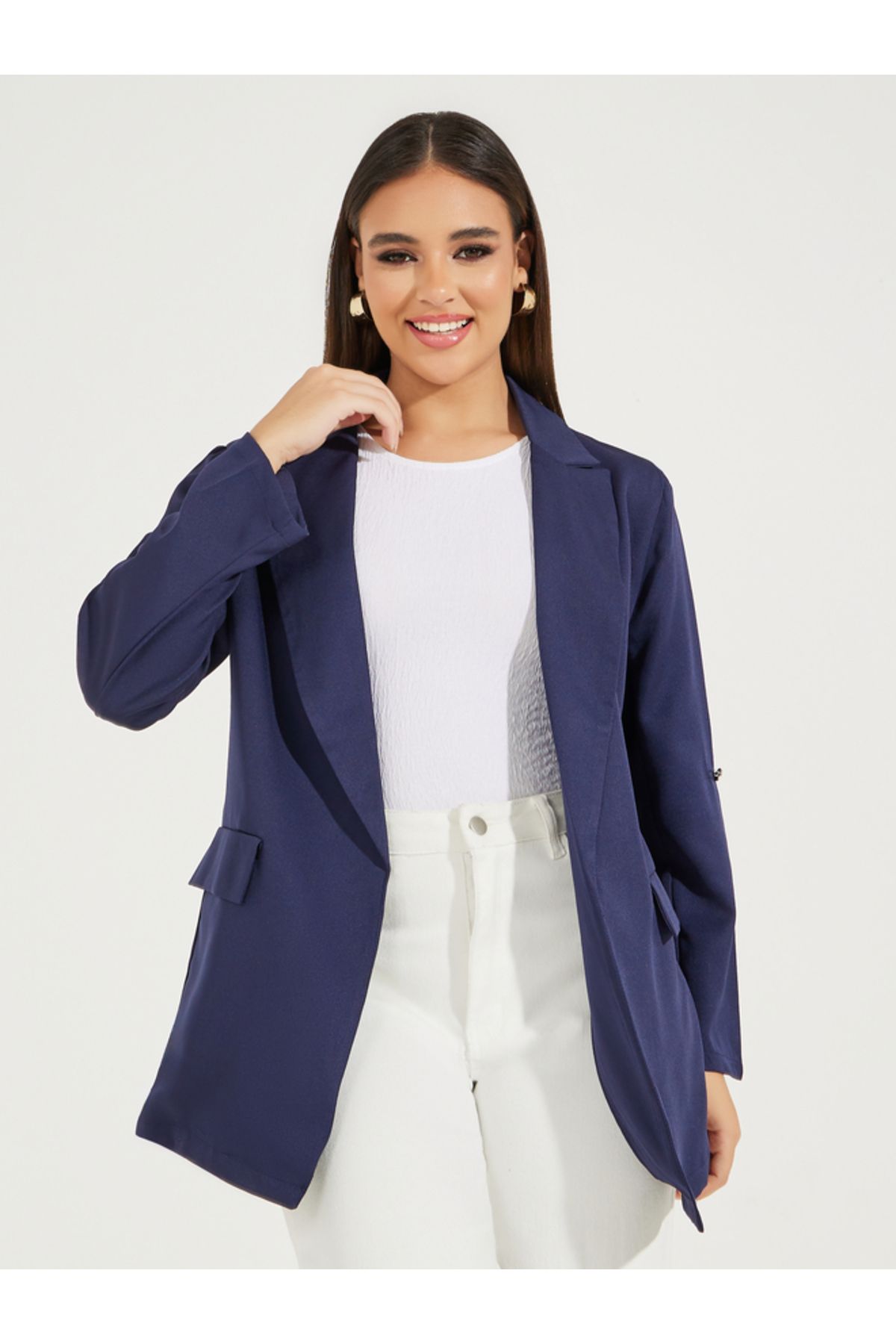 Styli-Regular Fit Longline Blazer with Roll-Up Sleeves 1