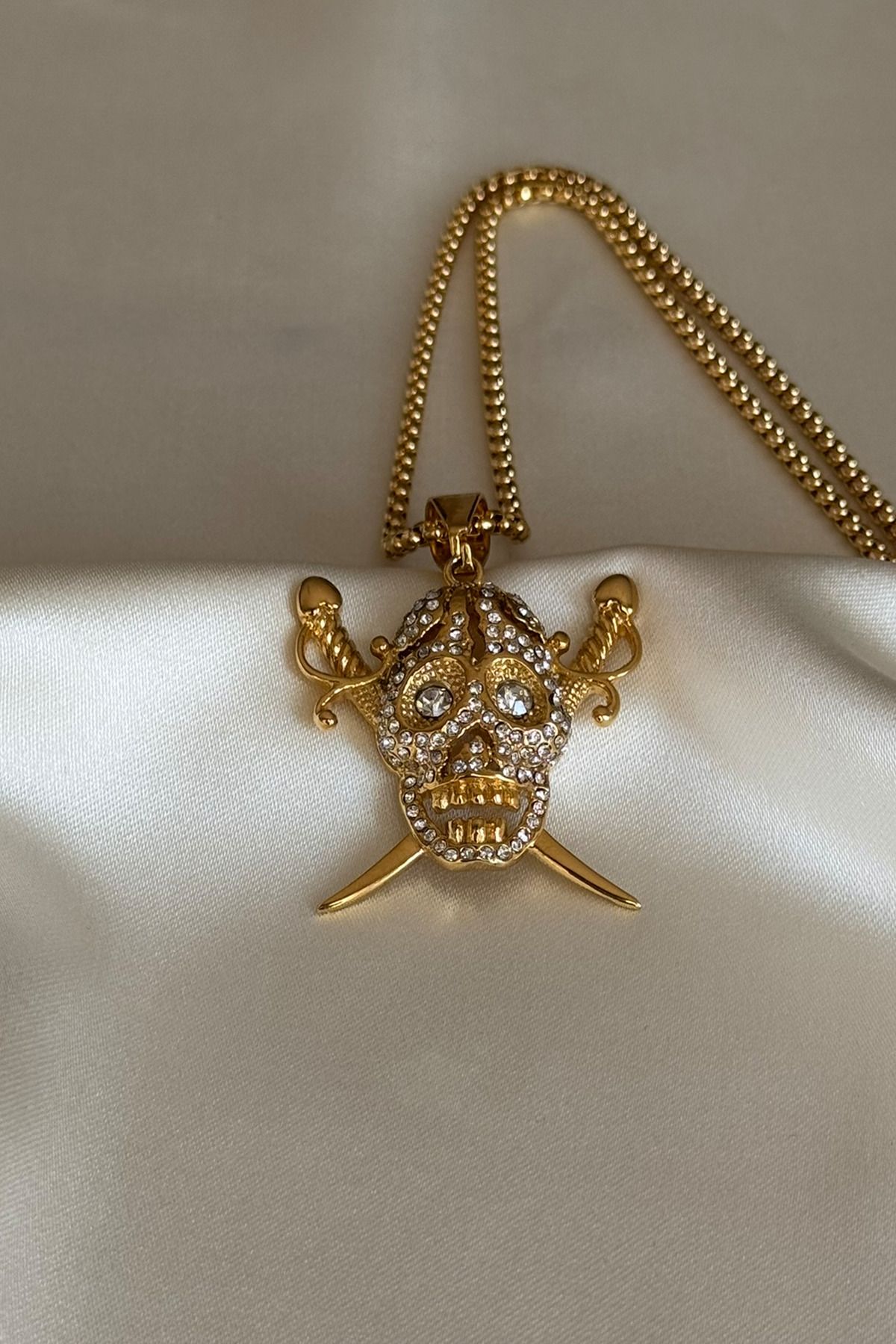 laria jewelry-Pirate Necklace with Stones 2