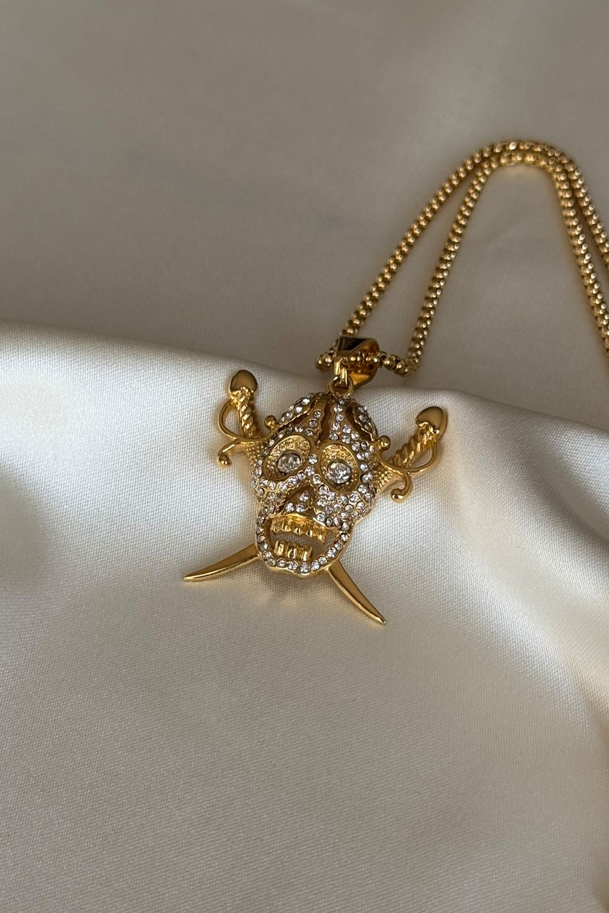 laria jewelry-Pirate Necklace with Stones 3