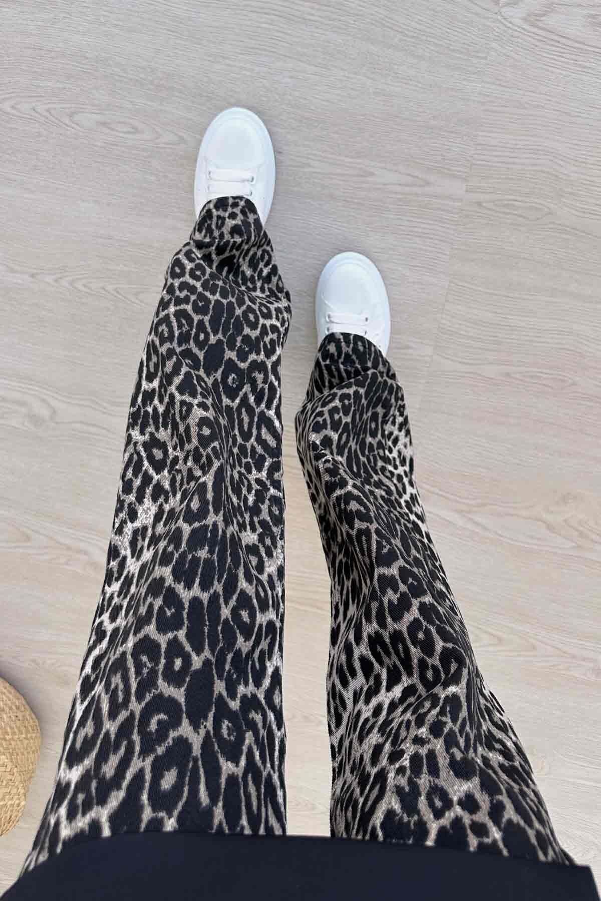 Ka Hijab-Leopard Pattern Trousers - Black 1