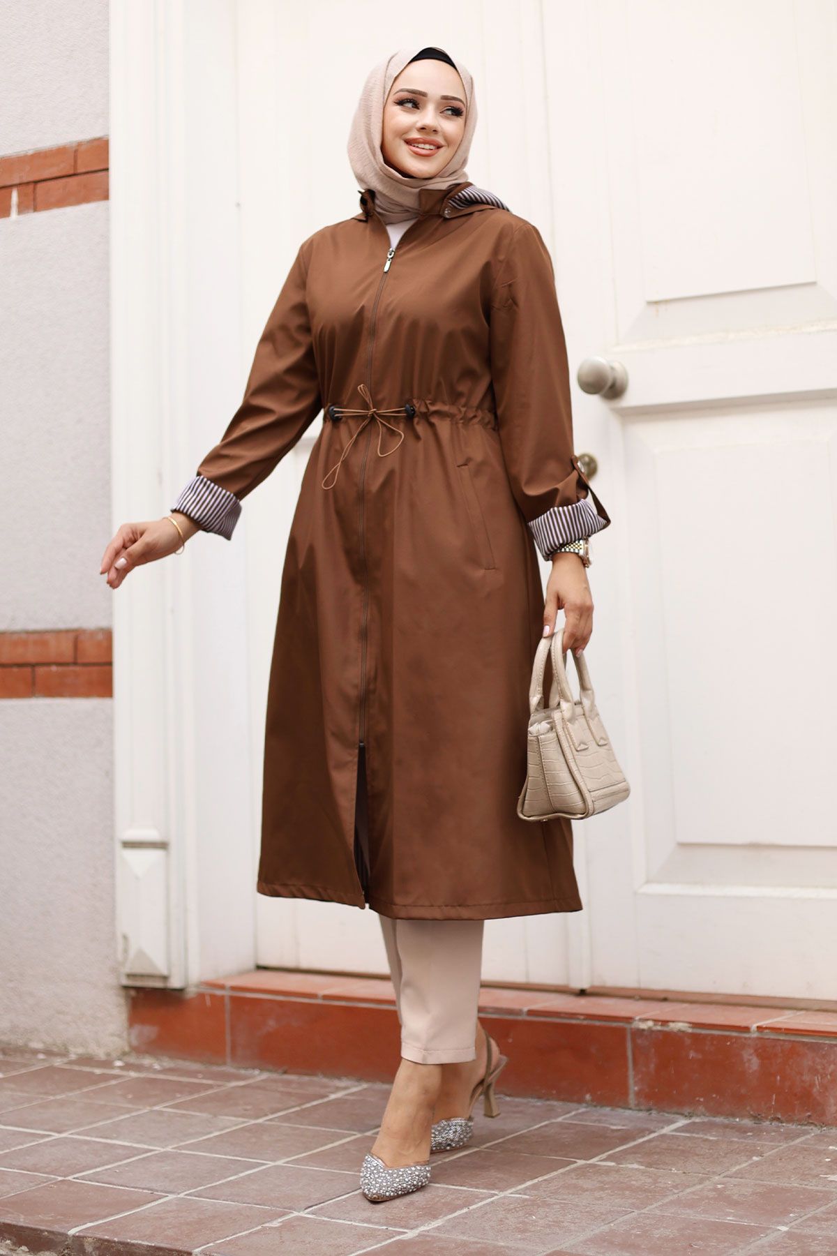 Tesettür Dünyası-Trench Coat Zipped and Striped - Brown Tsd 240923 3