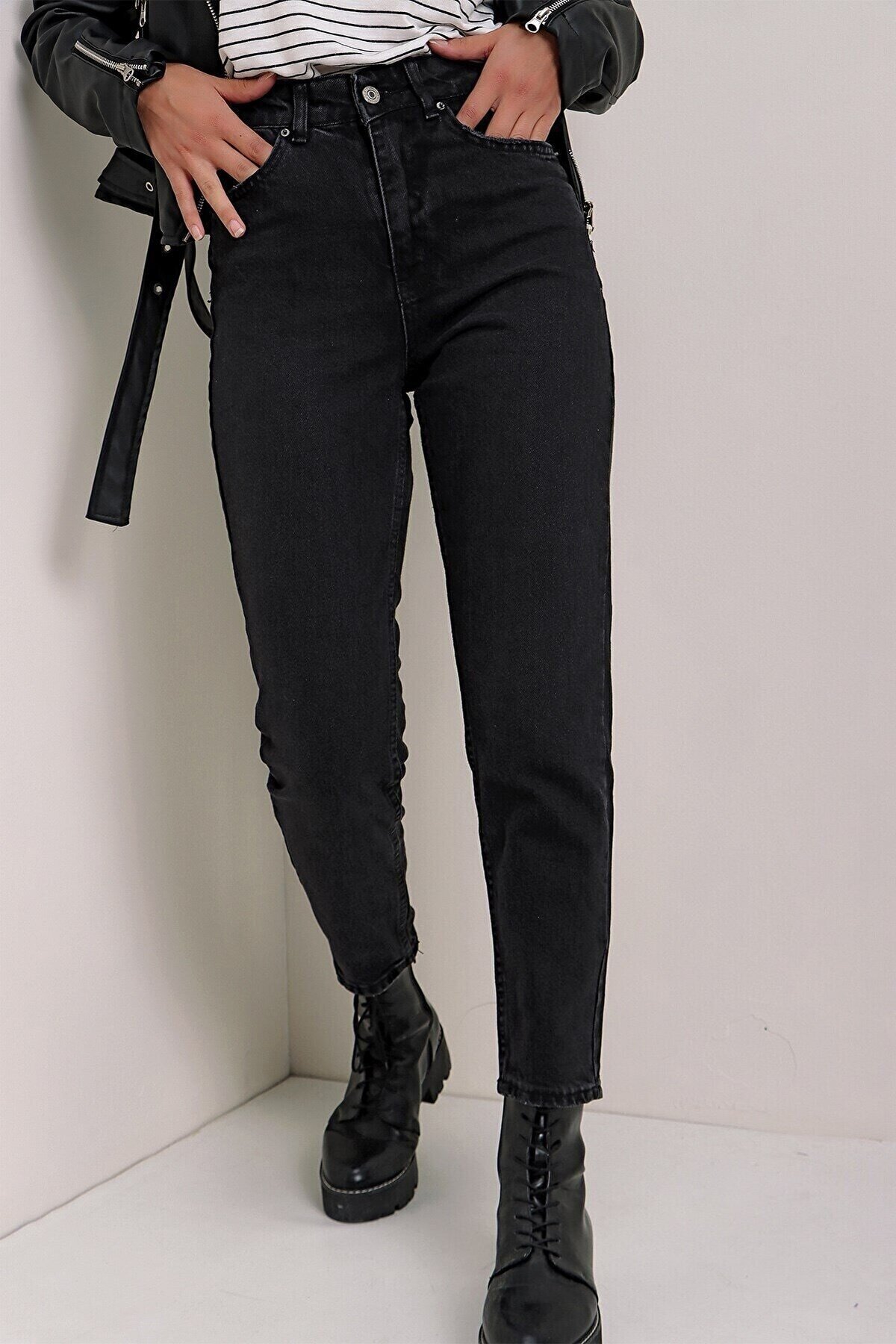 MAKRAS EXCLUSIVE A195623 Pantaloni negri Mom Jean, culoare care nu se decolorează, blugi cu talie înaltă, blugi cu picioare înguste