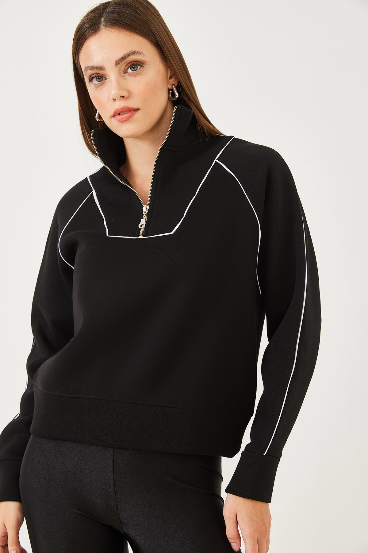 LUCCI Crop Half-Zip Oversized Sweatshirt 4