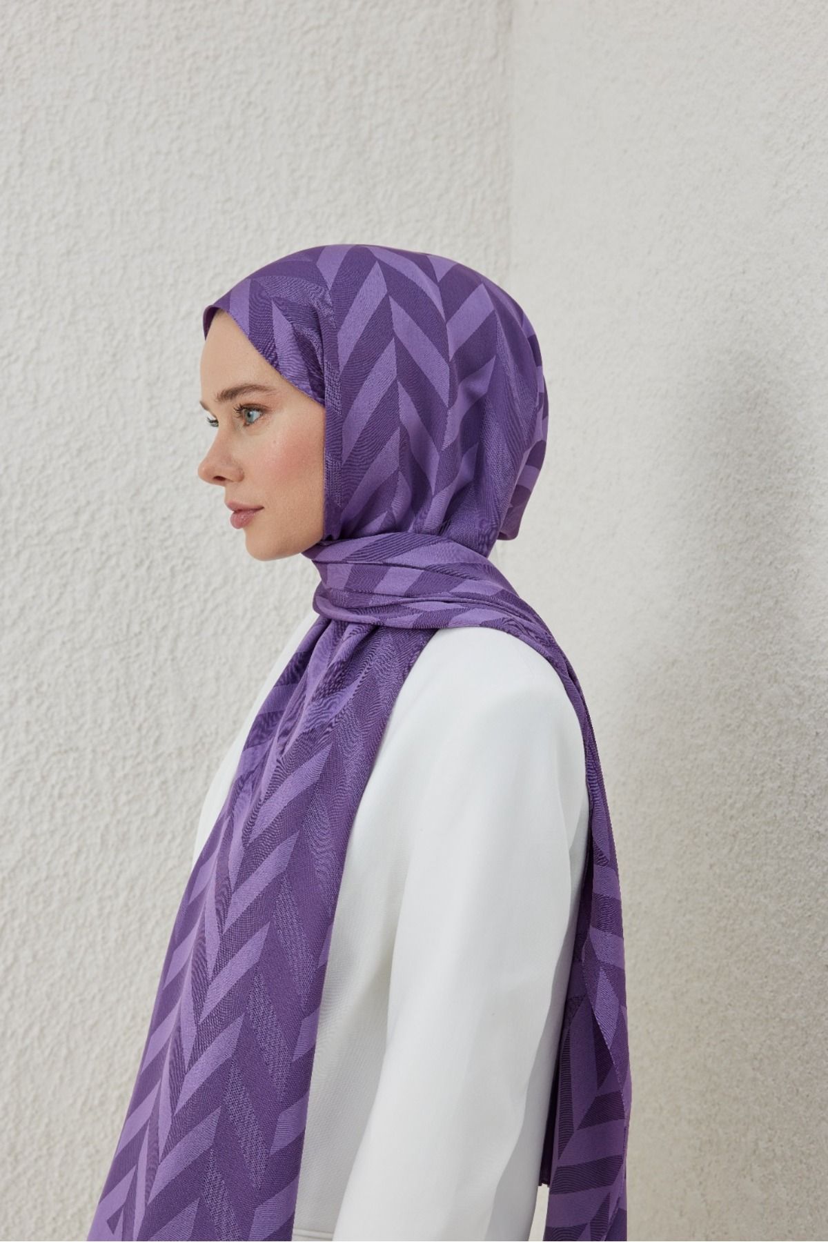 VALORSCARF-Purple Blue Herringbone Pattern Jacquard Shawl 3