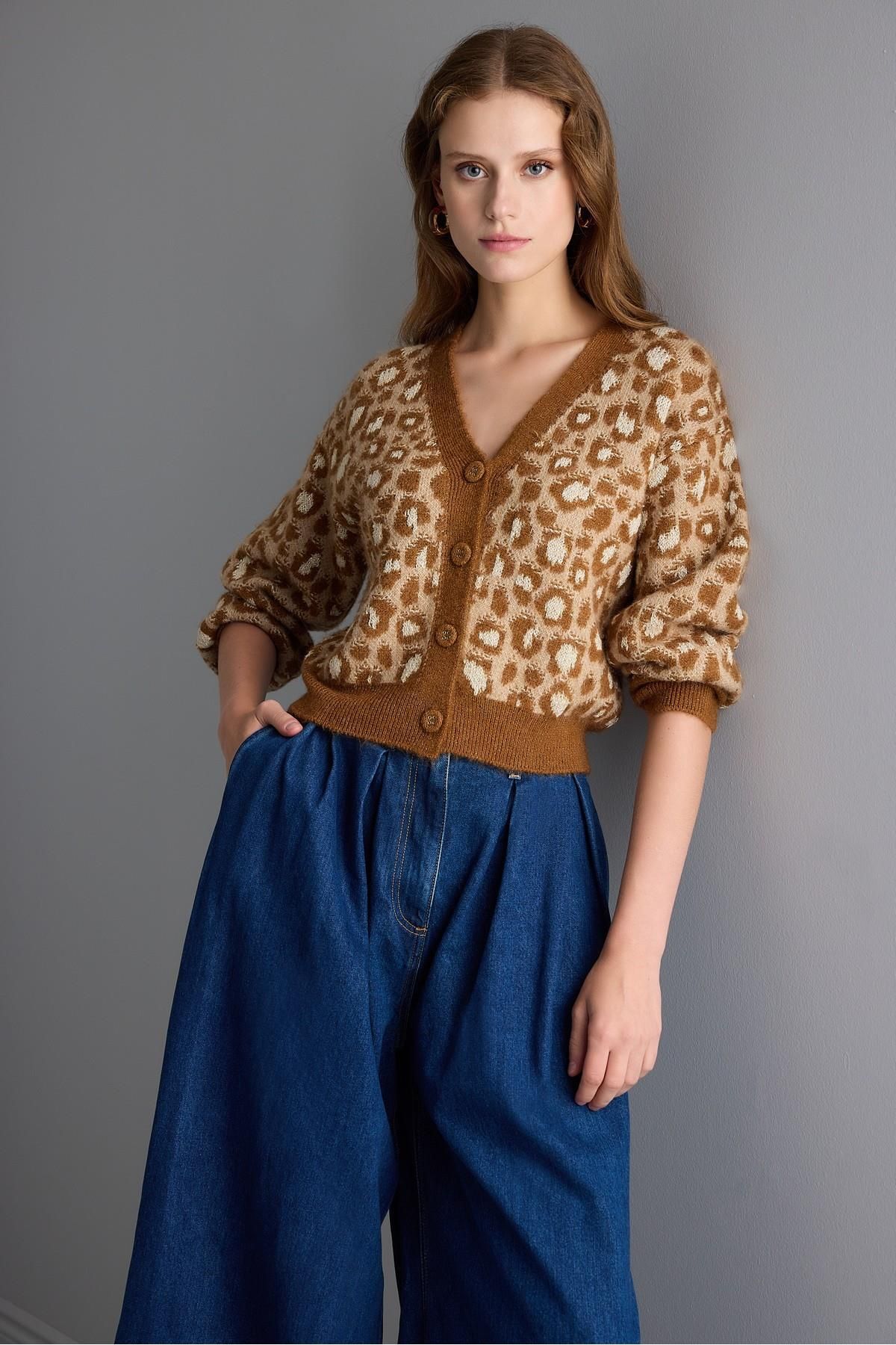 JOIN US-Leopard Patterned Buttoned Brown Knitwear Cardigan 2