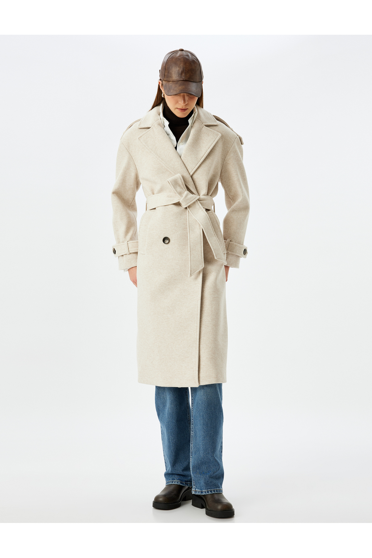 Koton  Apolet Detaylı Cepli Kemerli Kruvaze Ekstra Uzun Kaşe Kaban - Görsel 3