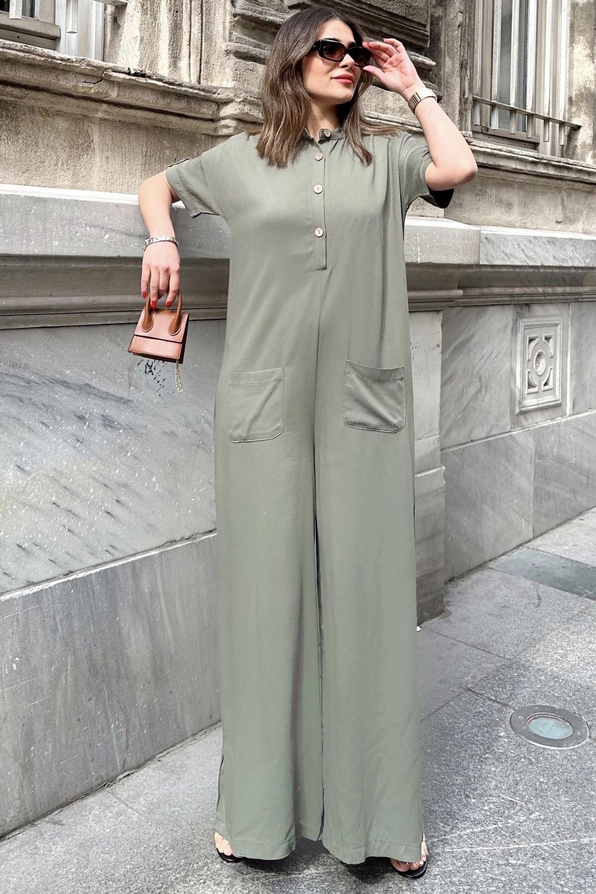 NEW LAVİVA-Women's Khaki High Collar, Short Sleeve, Front Pouch Pocket, Loose Fit, Belmondo Safari Jumpsuit 2