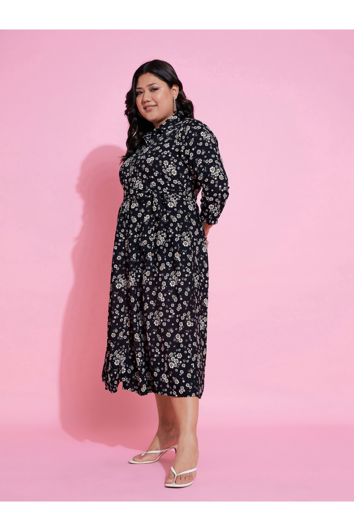 Sassafras By Styli-Plus Collared Floral Print Belted Midi Dress 3