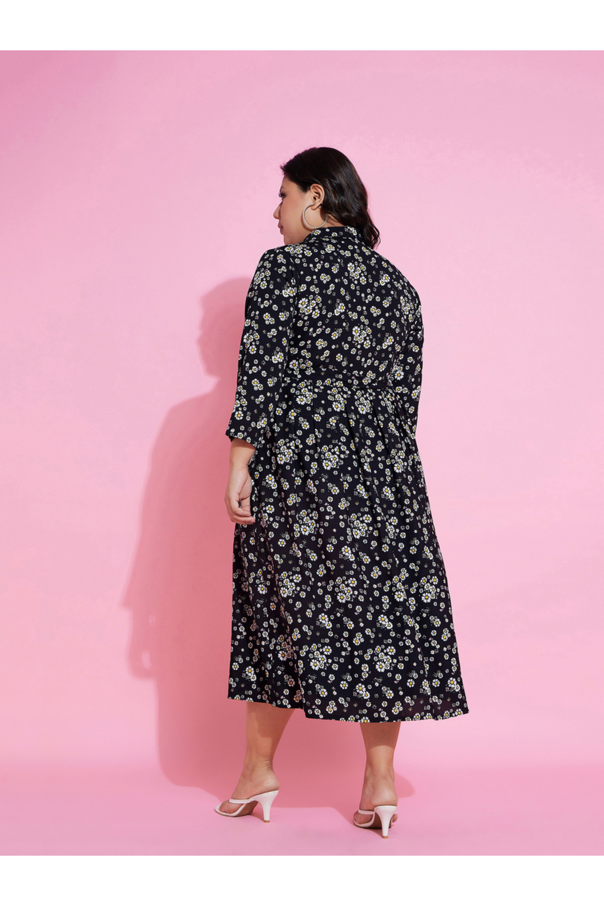 Sassafras By Styli-Plus Collared Floral Print Belted Midi Dress 5