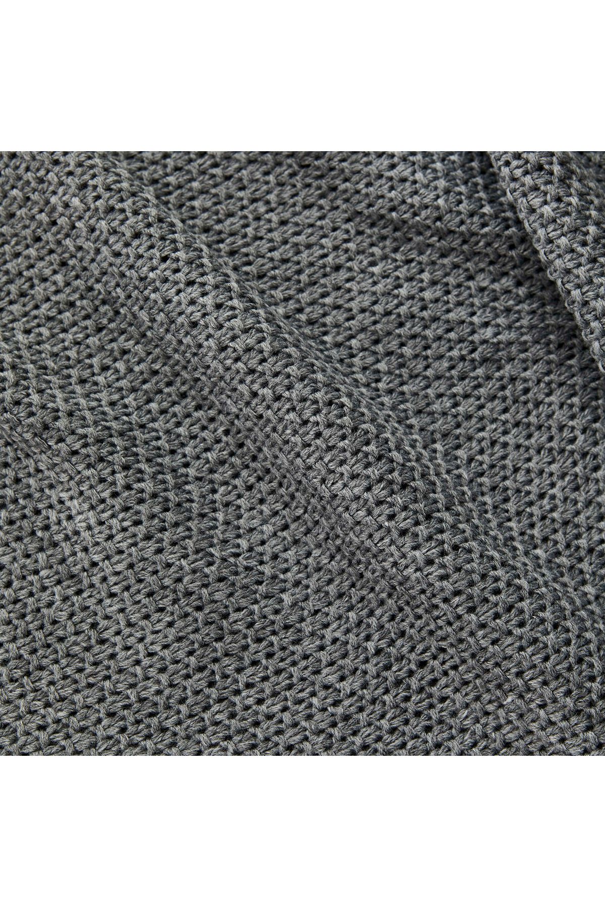 Karaca-Kuscheldecke in Hellgrau 3