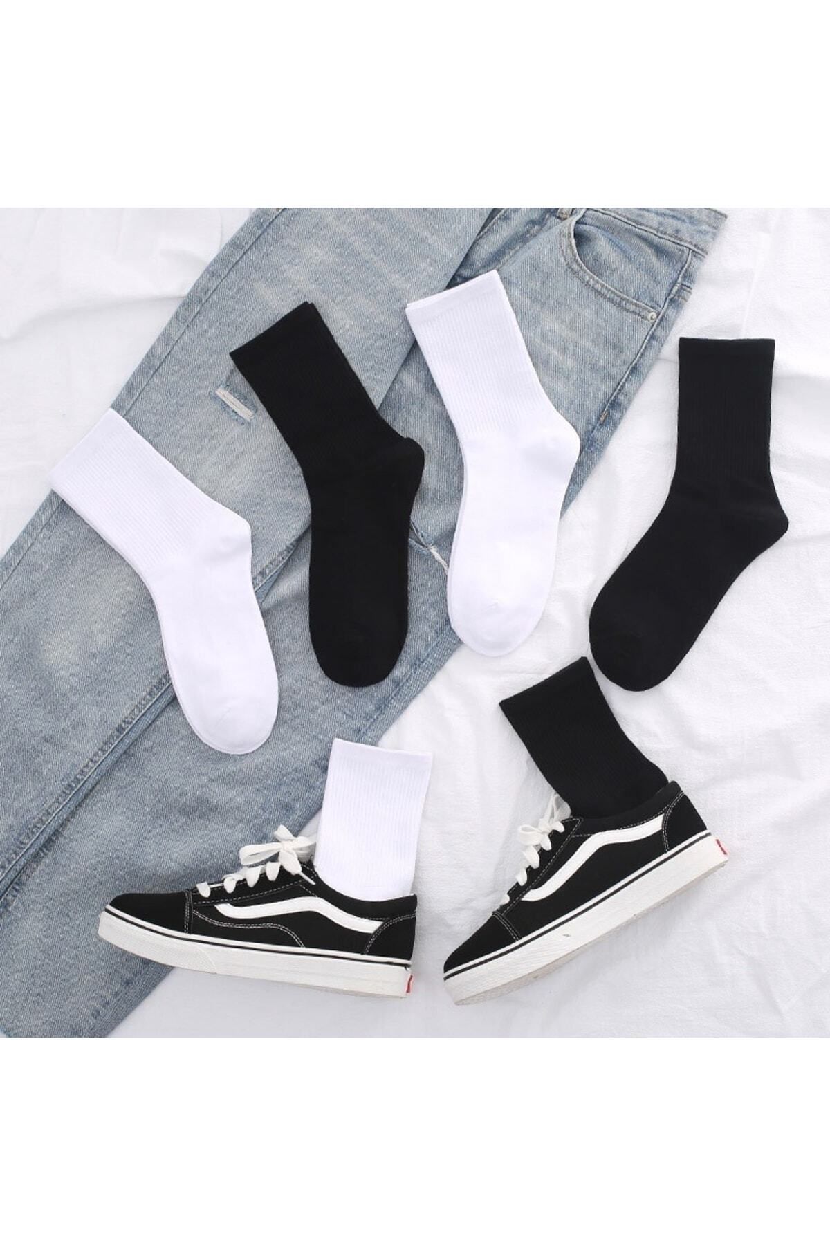 SİERNA 4 Çift Unisex Düz Renk Siyah Beyaz Kolej Çorap srn-002907