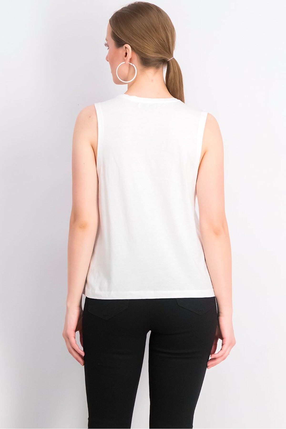 Reserved-Women Round Neck Sleeveless Graphic Top, White 3