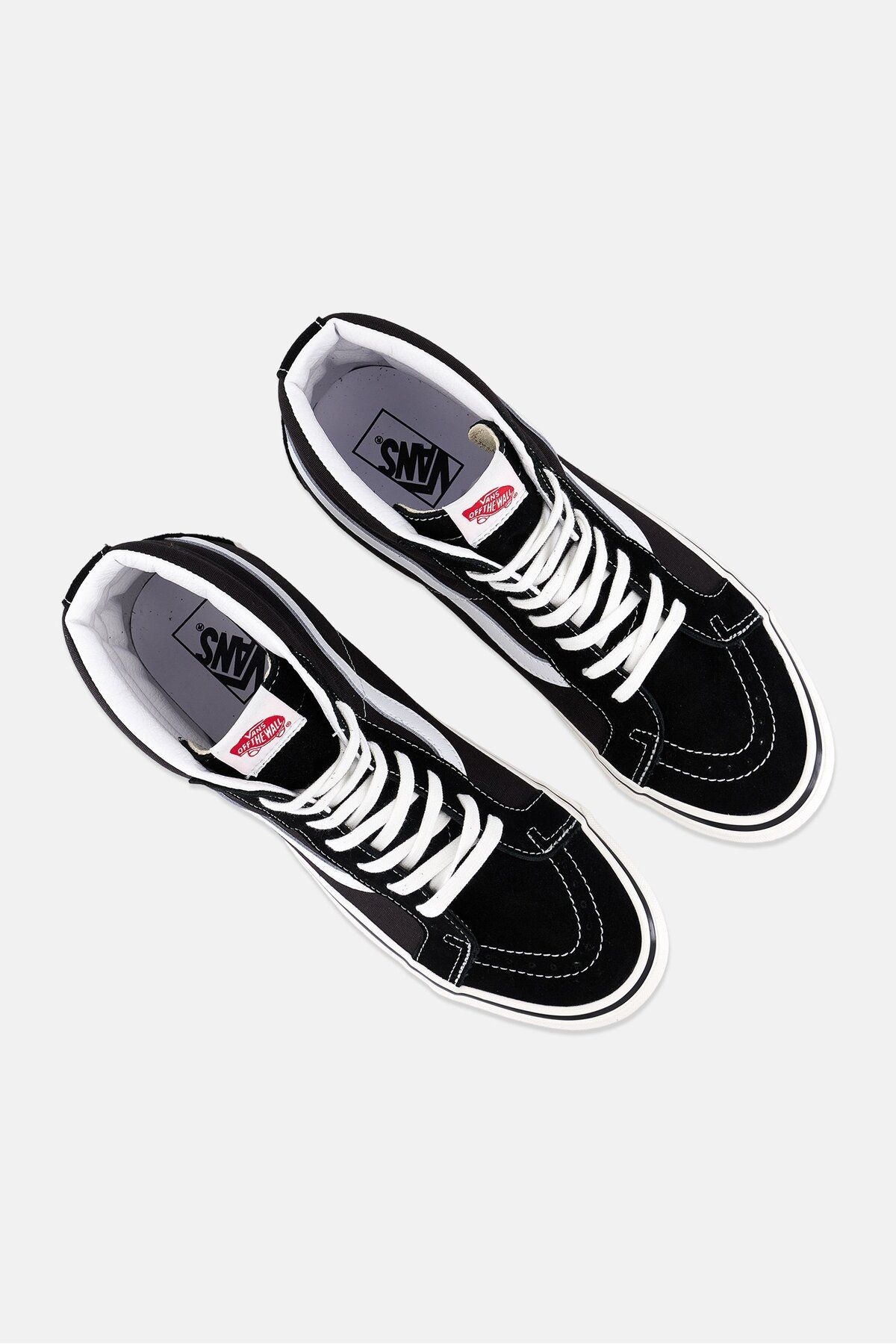 Vans-Women Sk8 Lace Up High Cut Shoes, Black/White 4