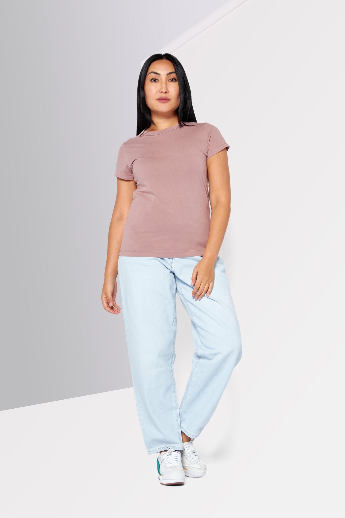 complete the look image