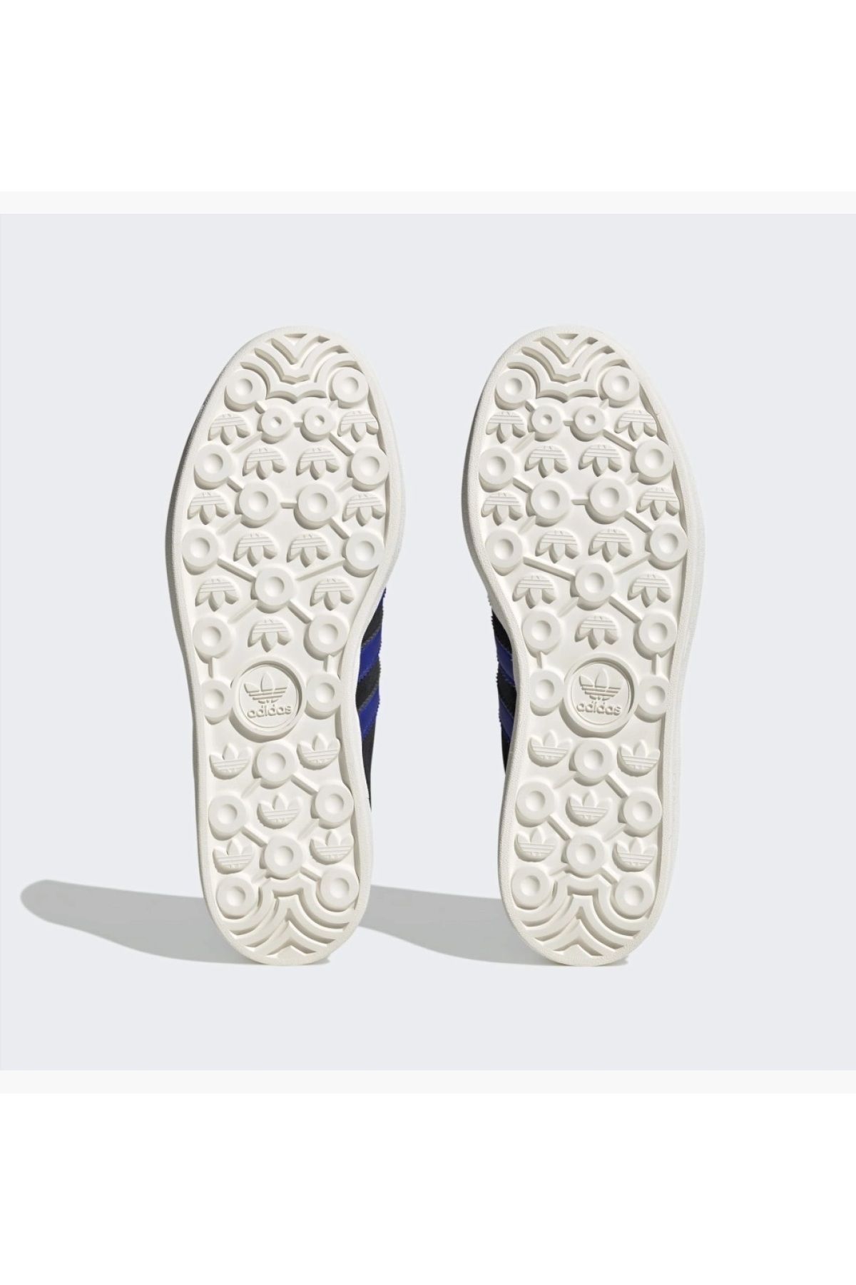 اسنیکر مشکی زنانه کفش Gazelle HQ4408 اورجینال adidas
