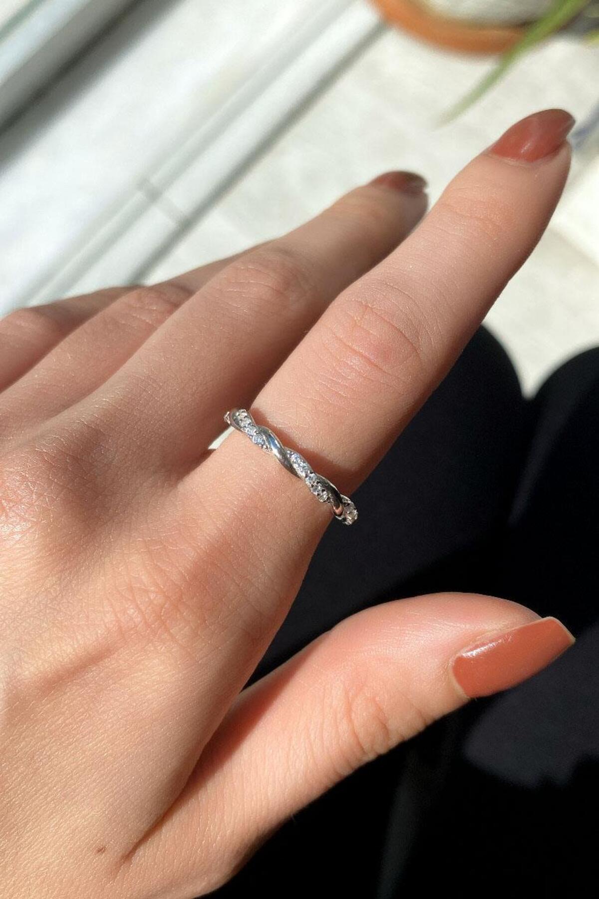 Spossy Silver Jewelry 925 Ayar Gümüş, Silver, Zarif Taşlı Yüzük