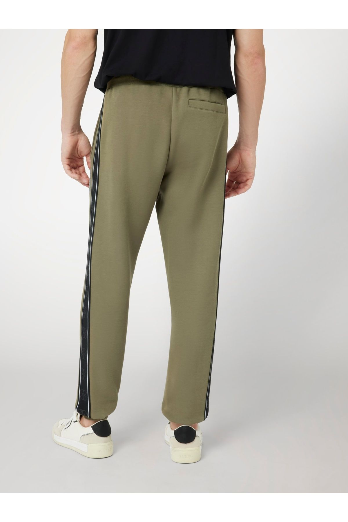 Guess-Side Logo Jogger Pants 3