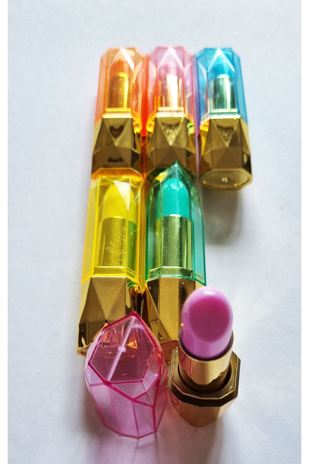 Modellino-Large Lipstick Shaped Highlighter with Gold Footed Diamond Cuts - 1 Piece with Color Options 2