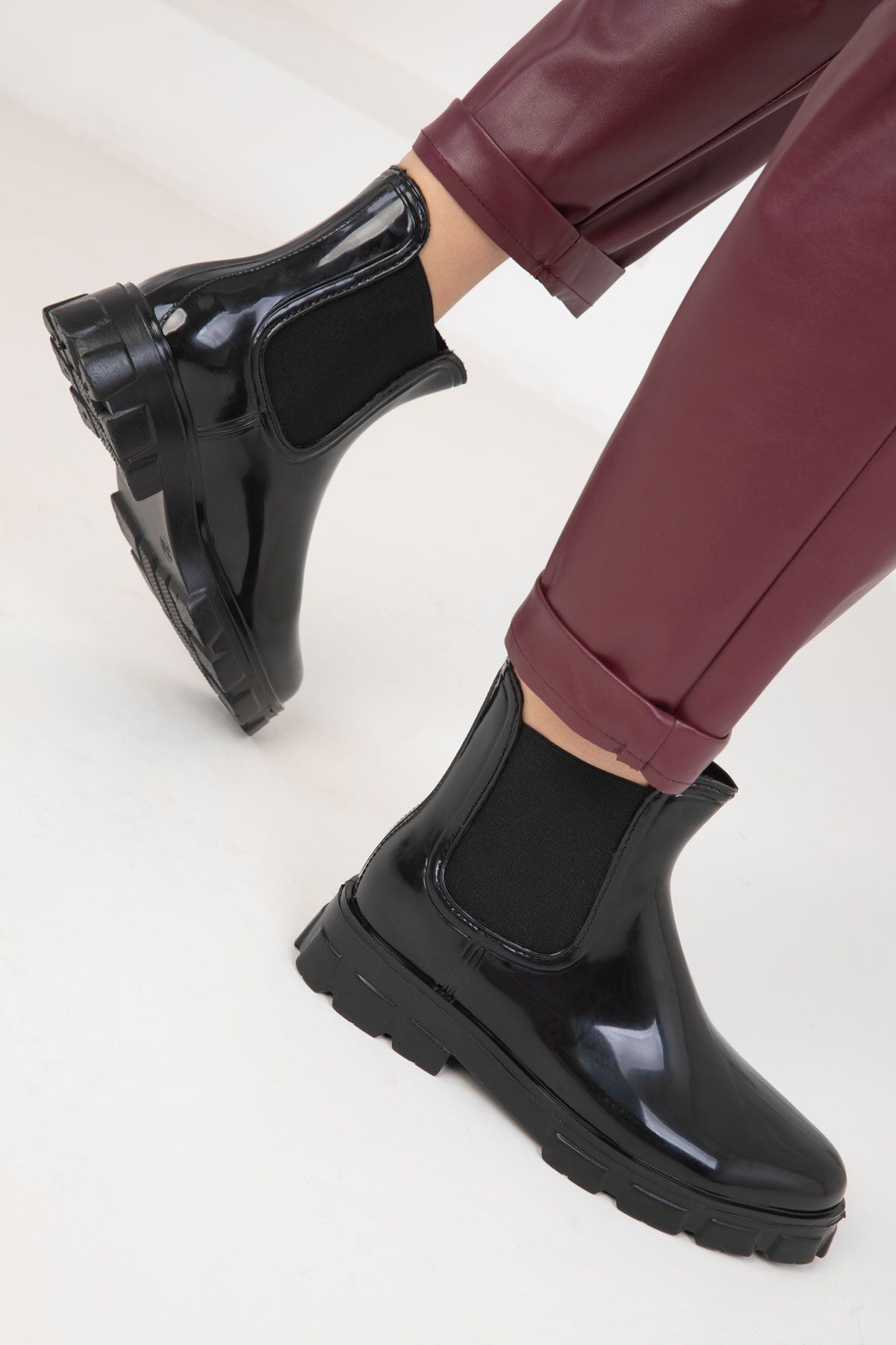 SOHO-Black Women's Boots & Bootie 18700 3